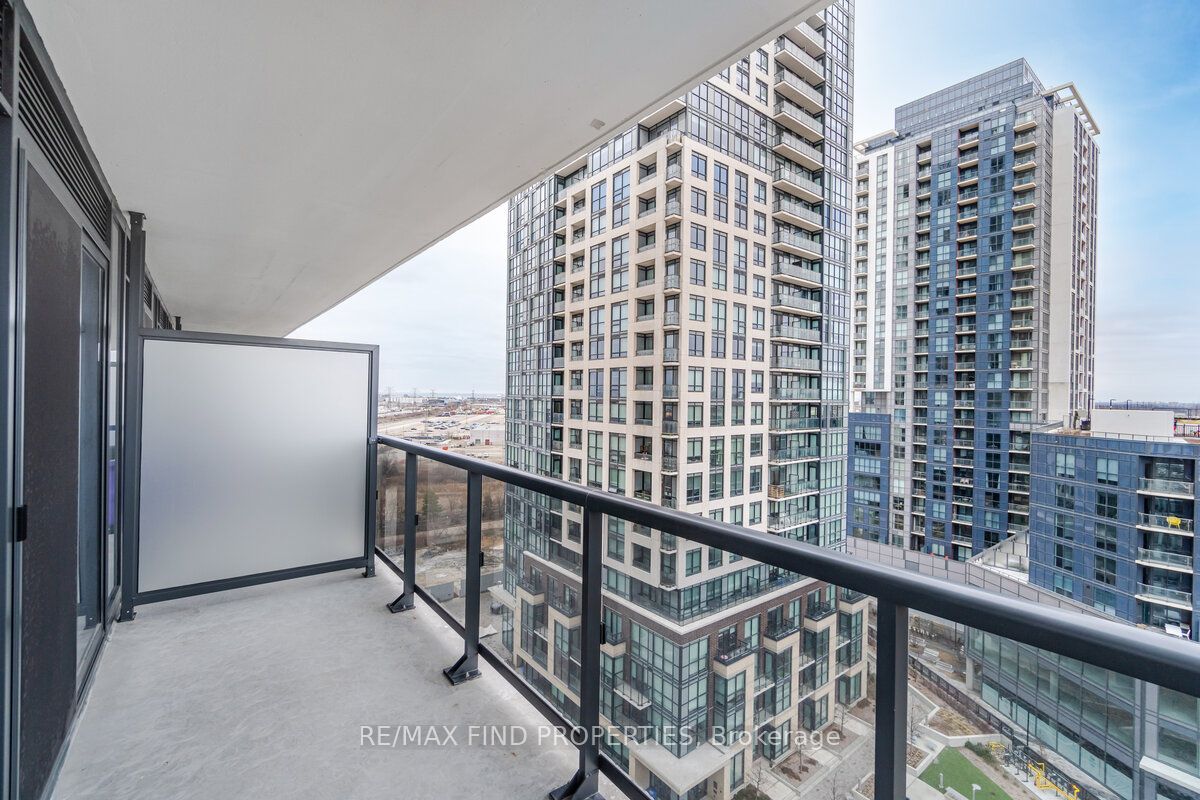 30 Samuel Wood Way, #1002
