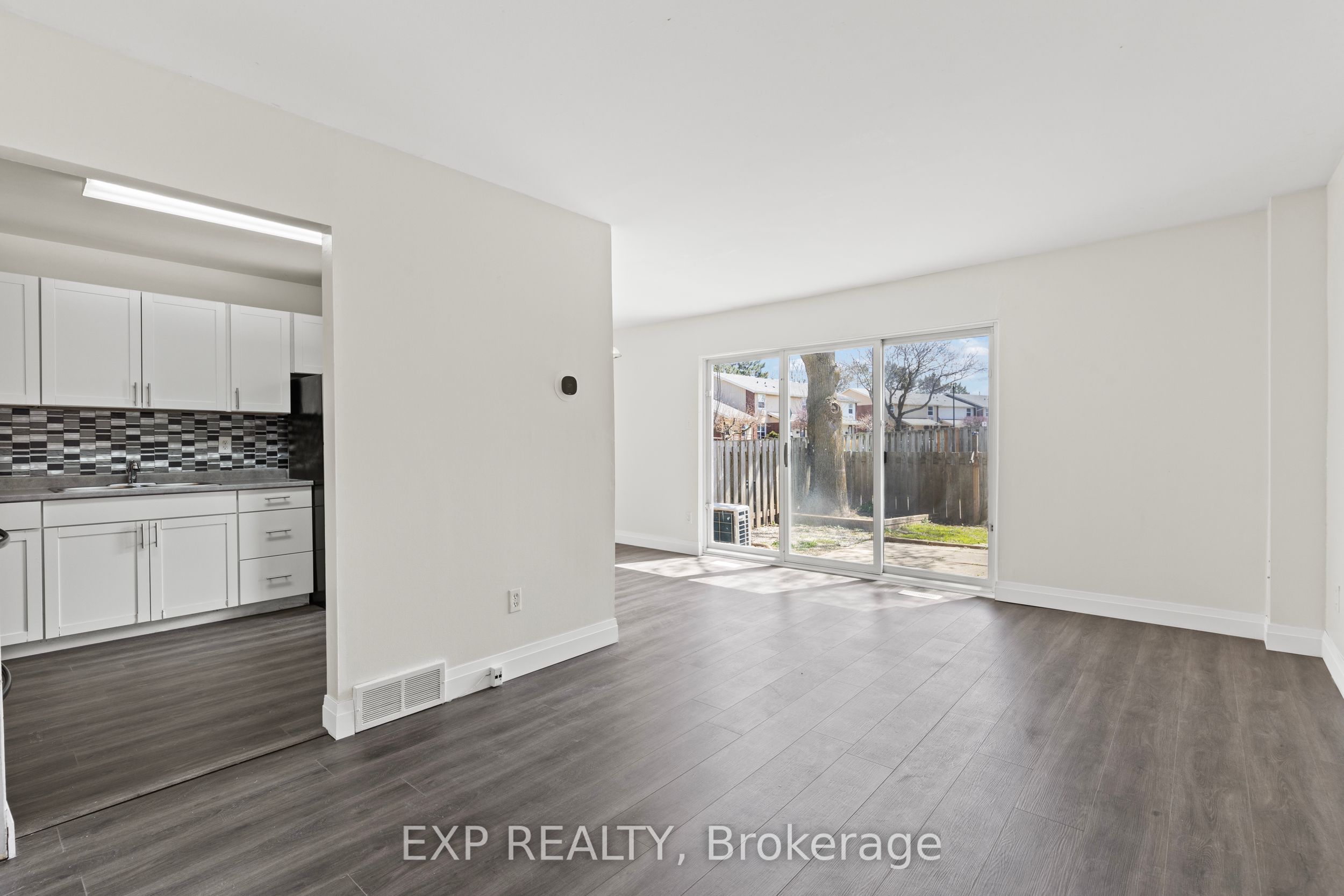 #188 - 17 Old Pine Trail, St. Catharines, ON L2M 6P9