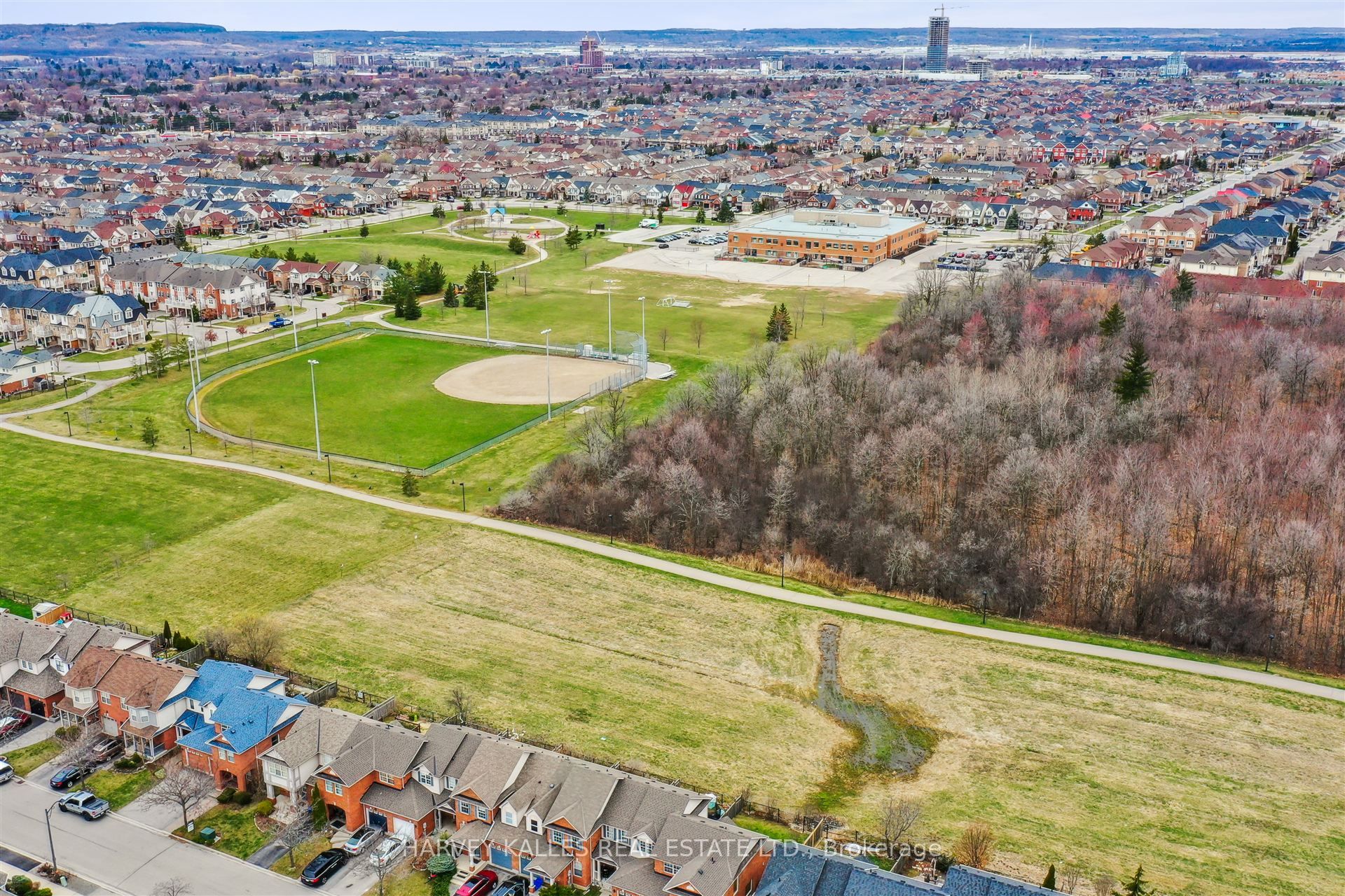 834 Mckay Crescent, Milton, ON L9T 6L2