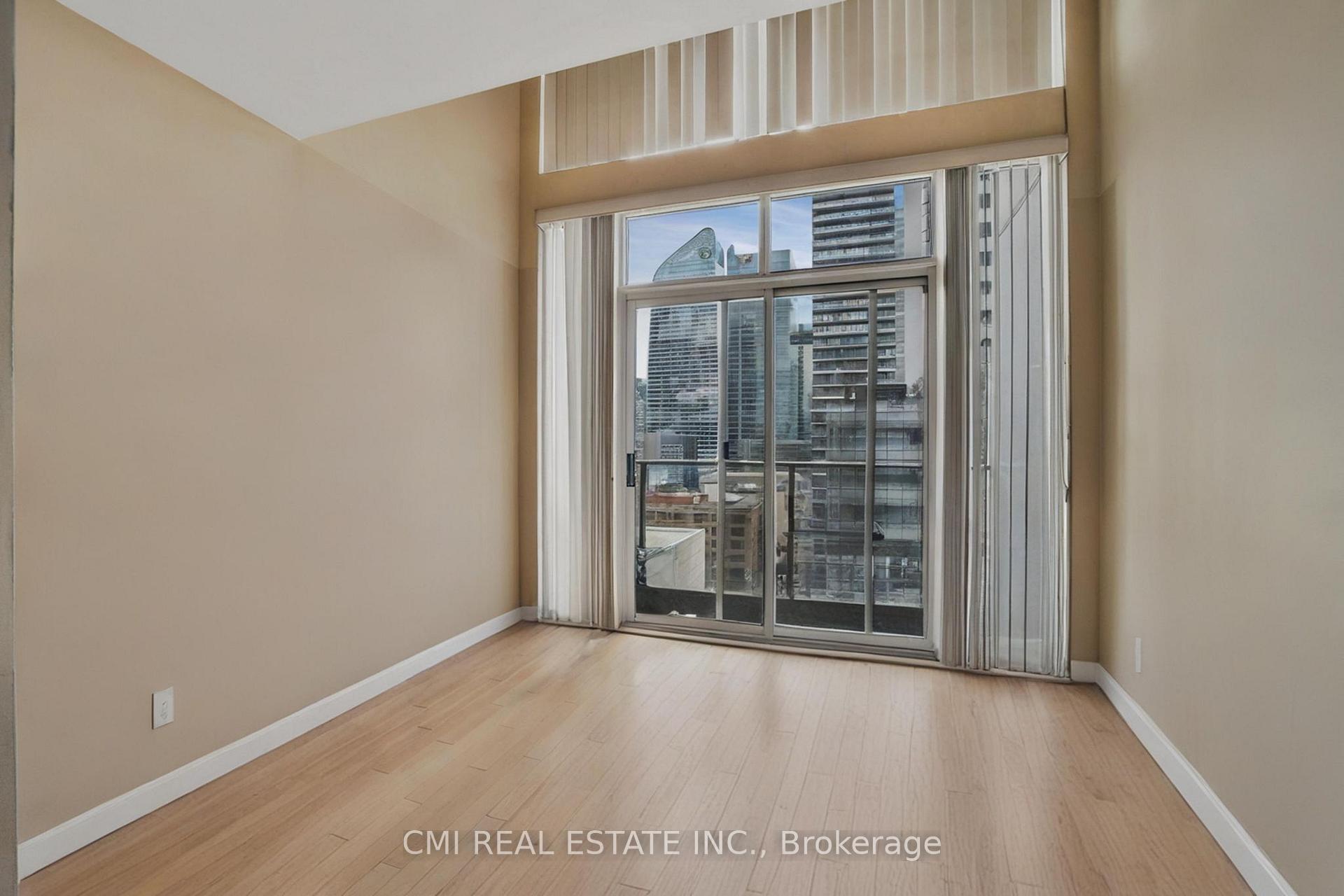 1 Bedroom Condo at 21 Nelson, Toronto For sale