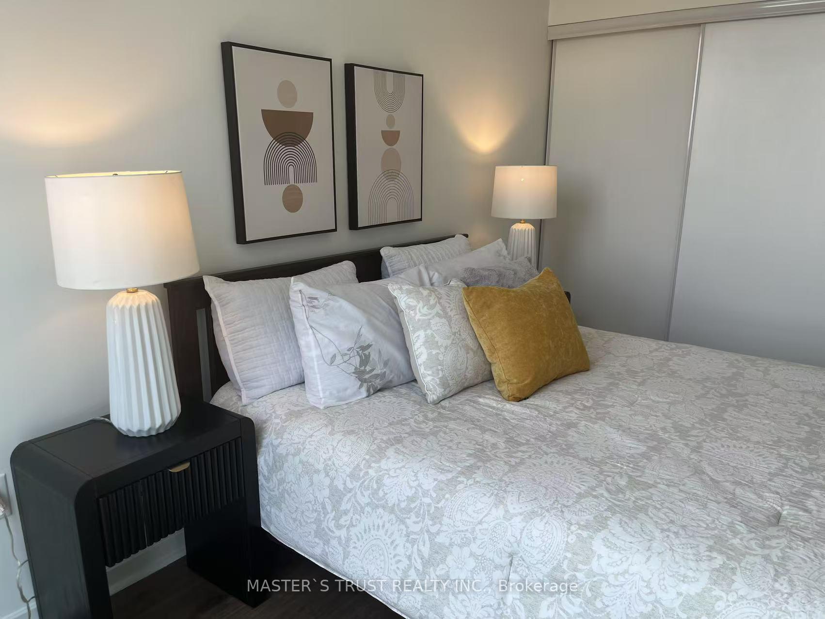 3 Bedrooms Condo at 62 Forest Manor, Toronto For sale