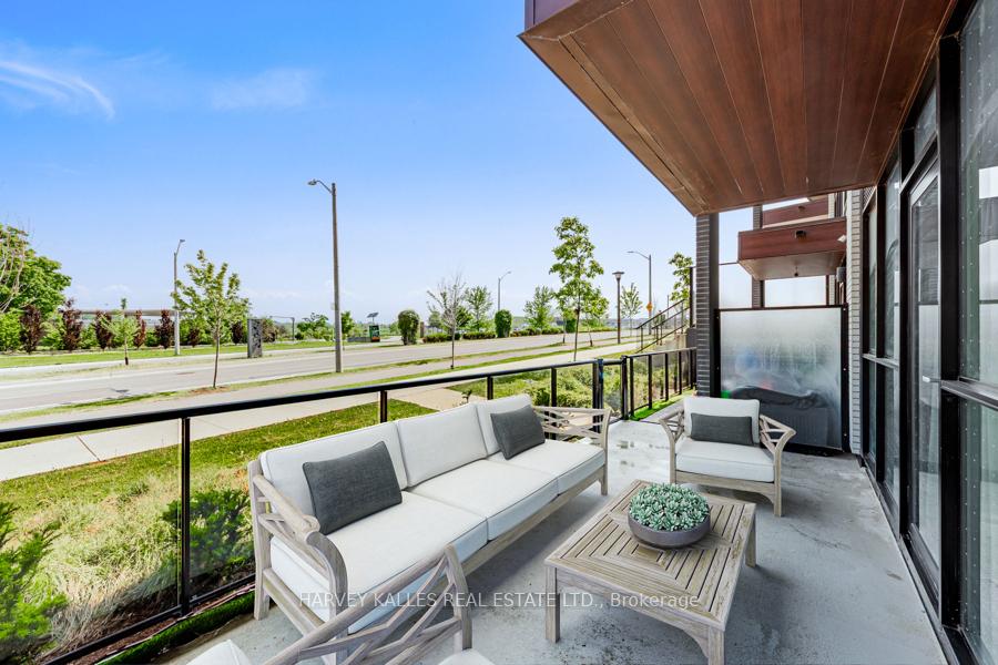 4 Bedrooms Condo at 60 George Butchart, Toronto For sale