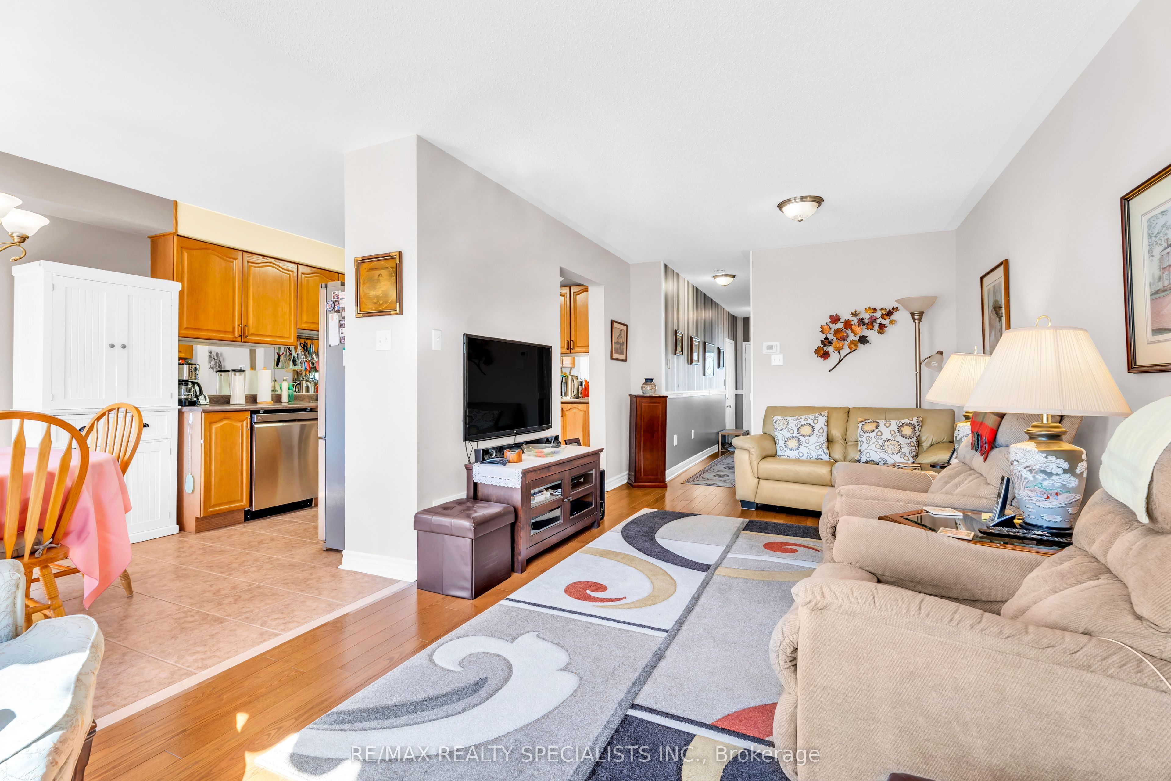 3073 Hawktail Crescent