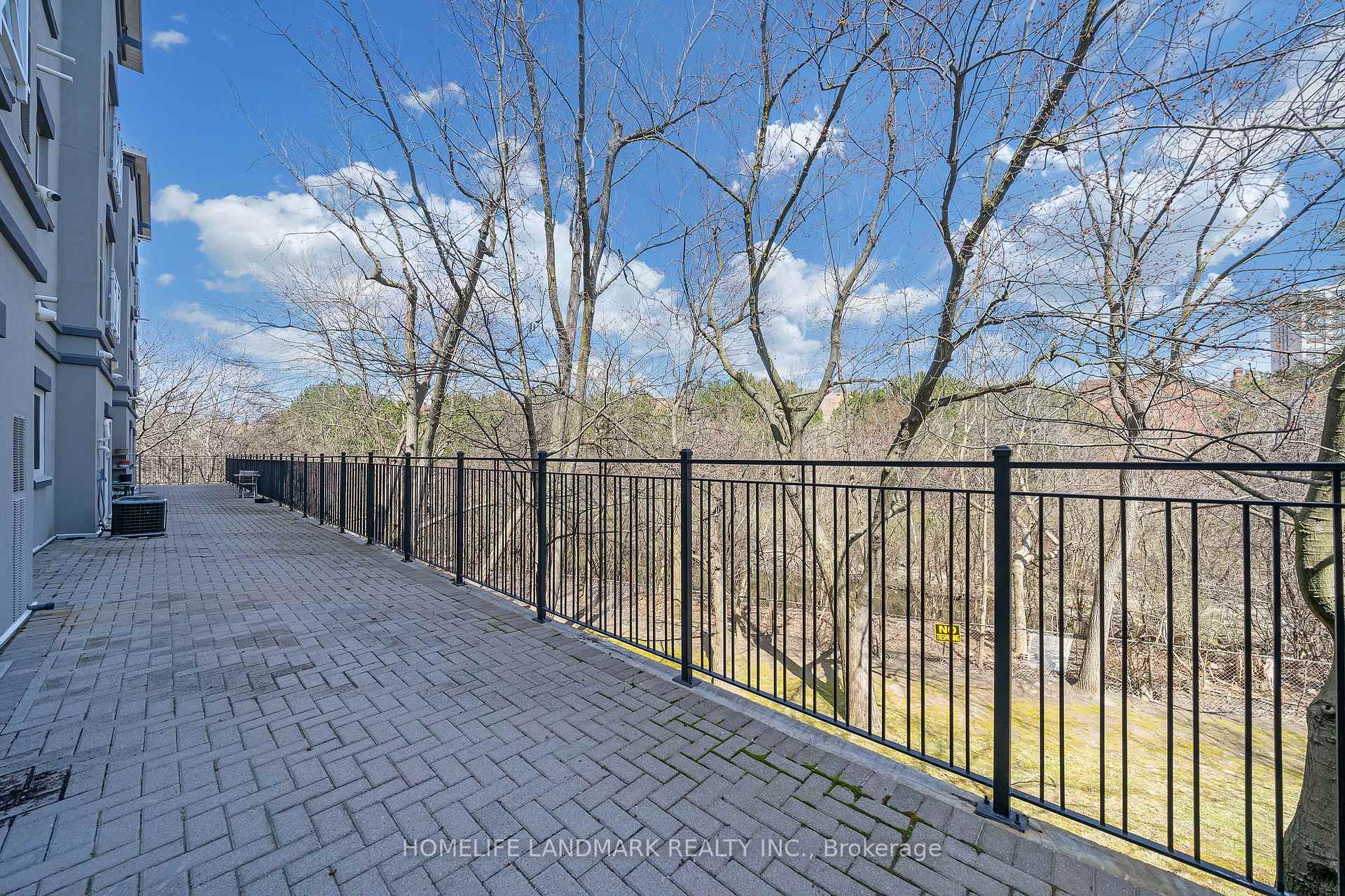 2 Bedrooms Condo at 2351 Kennedy,  Toronto For sale