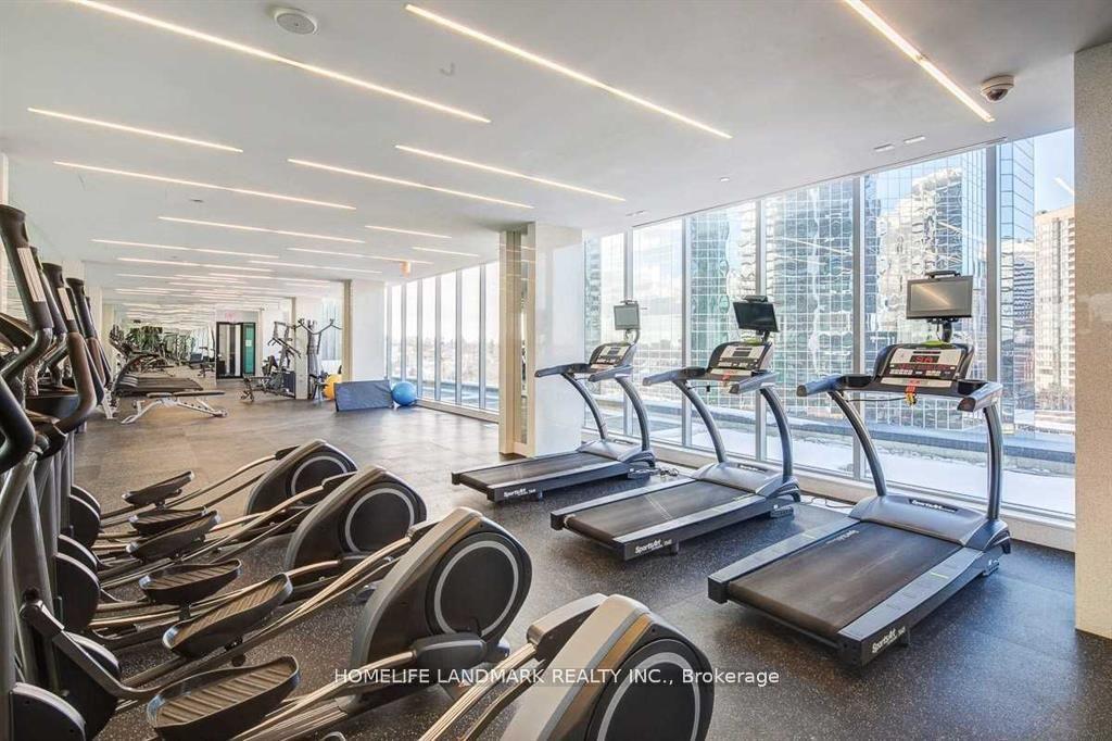 3 Bedrooms Condo at 11 Bogert, Toronto For sale