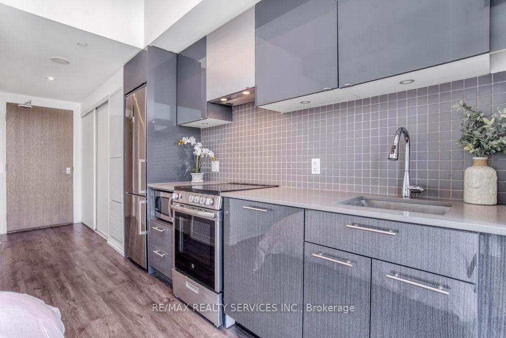Condo at 251 Jarvis, Toronto For sale