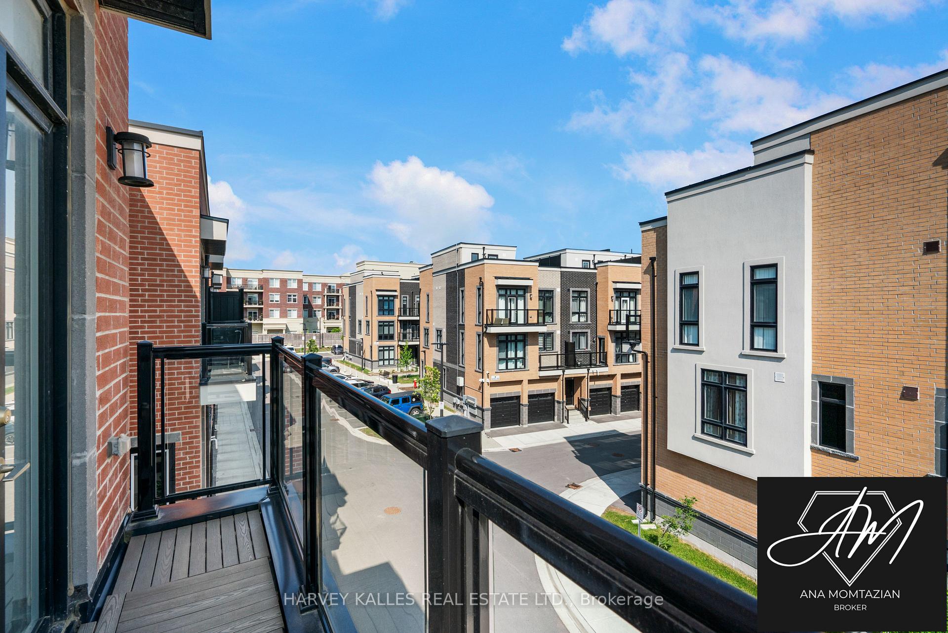 9 Phelps Lane 270
