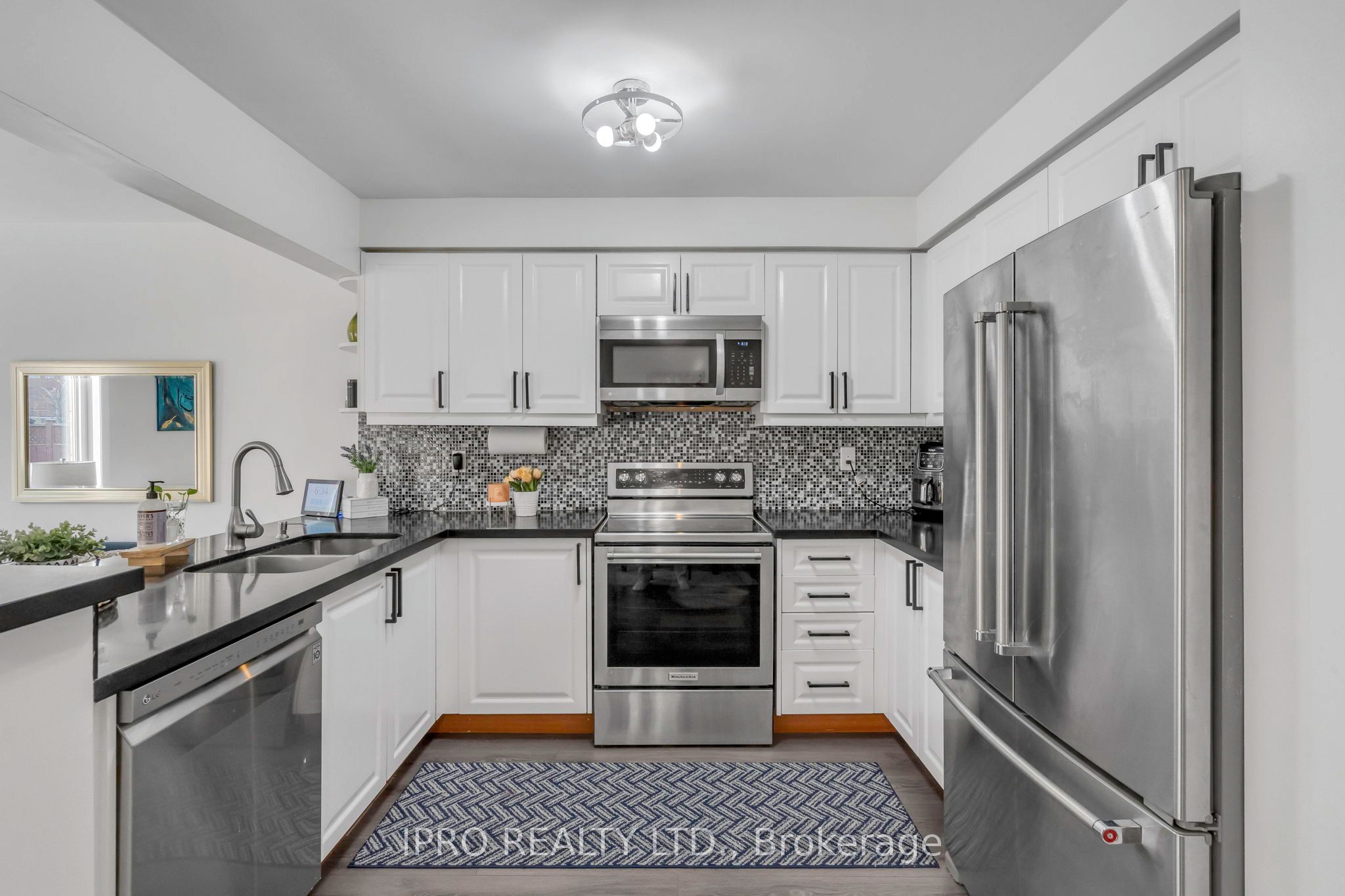 147 Waters Boulevard