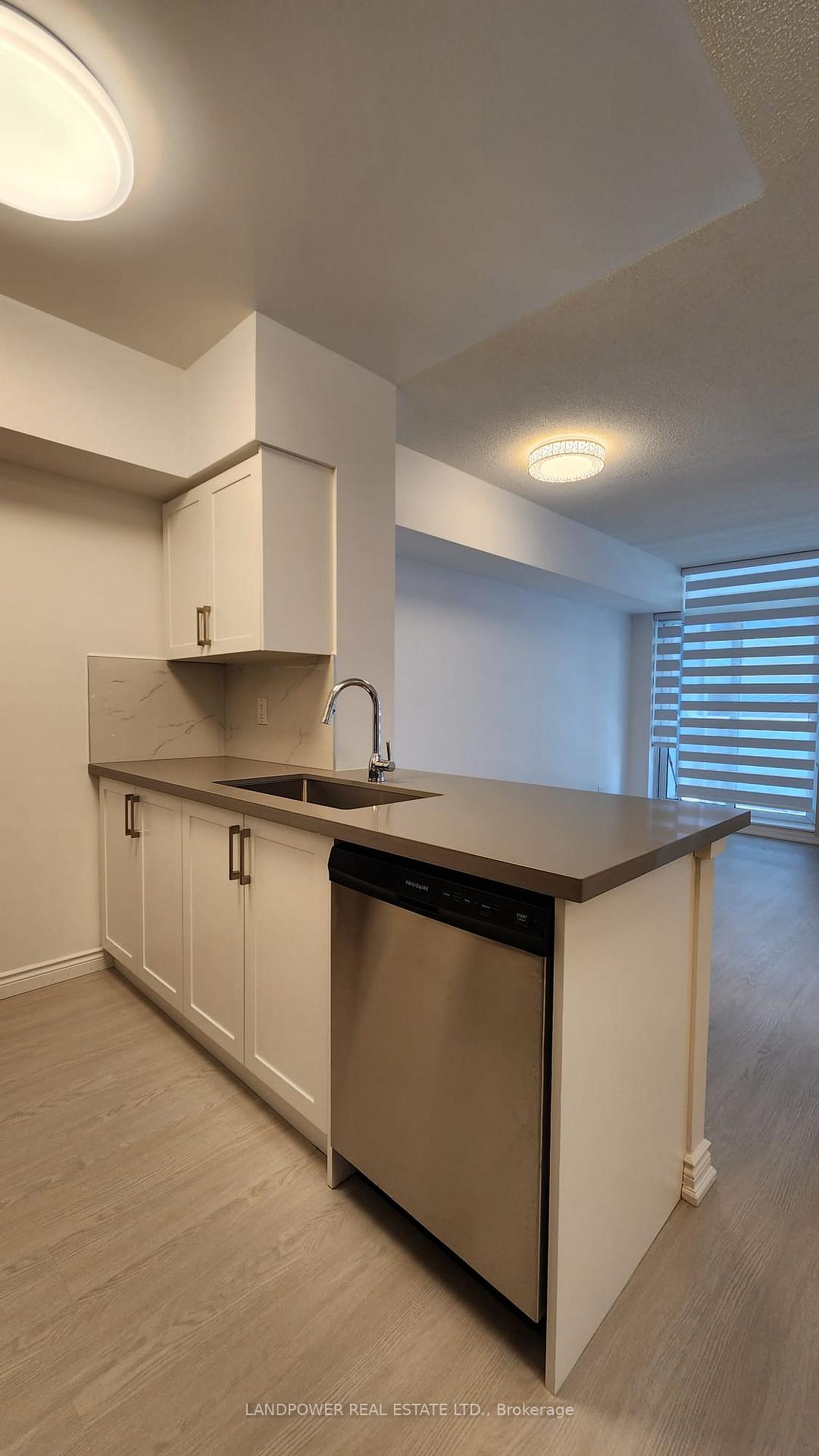 1 Bedroom Condo at 4968 Yonge, Toronto For sale