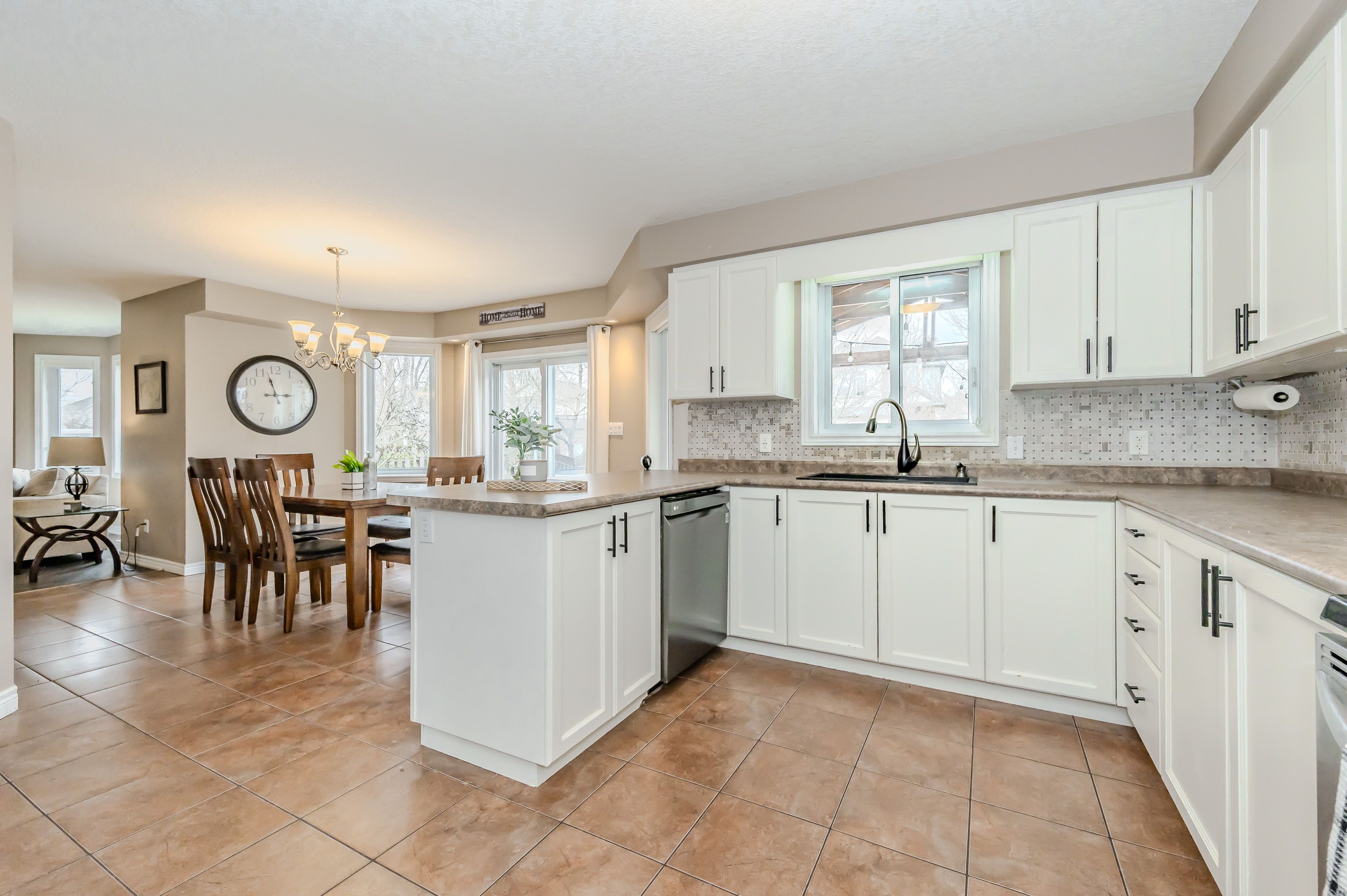 4 Endeavour Drive