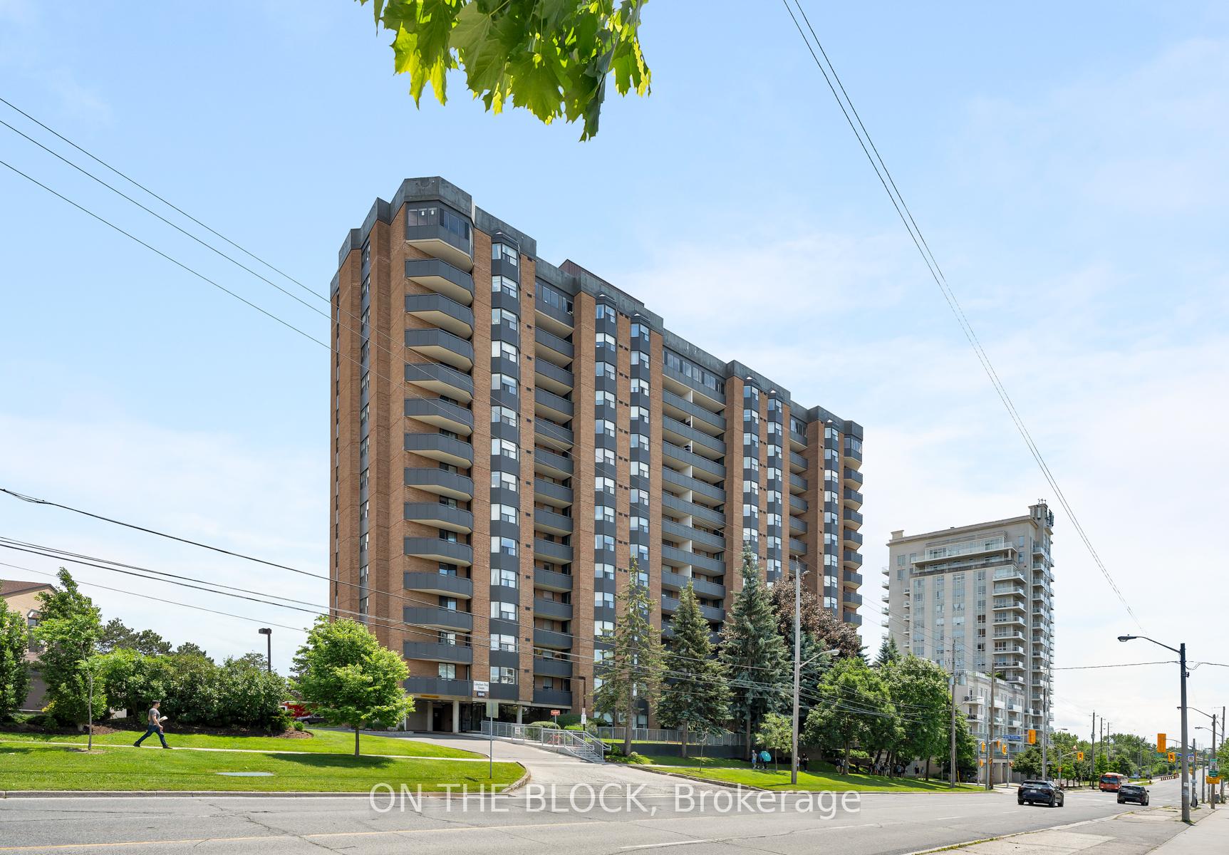 2 Bedrooms Condo at 3845 Lake Shore, Toronto For sale
