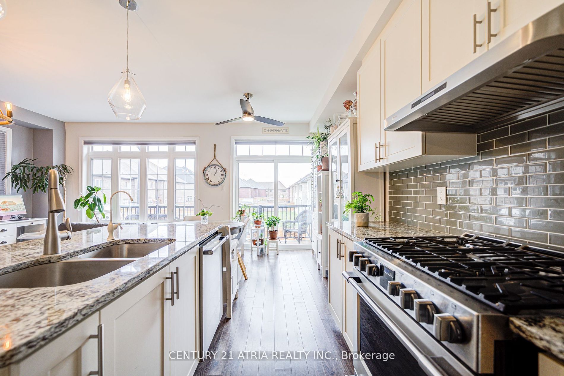 95 Beechborough Crescent