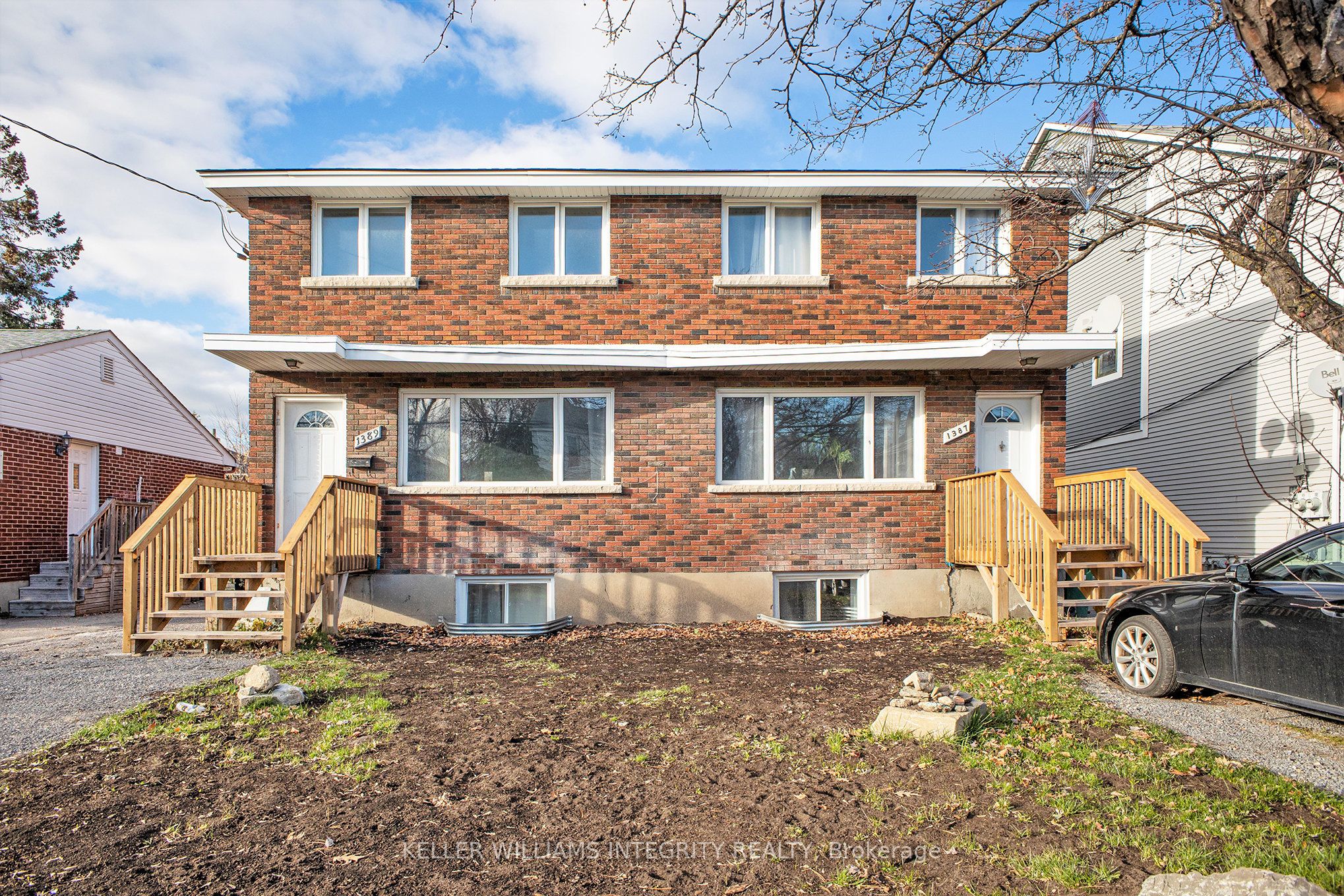 1387/89 Raven Avenue, CarlingtonCentralPark, ON K1Z 7Y5