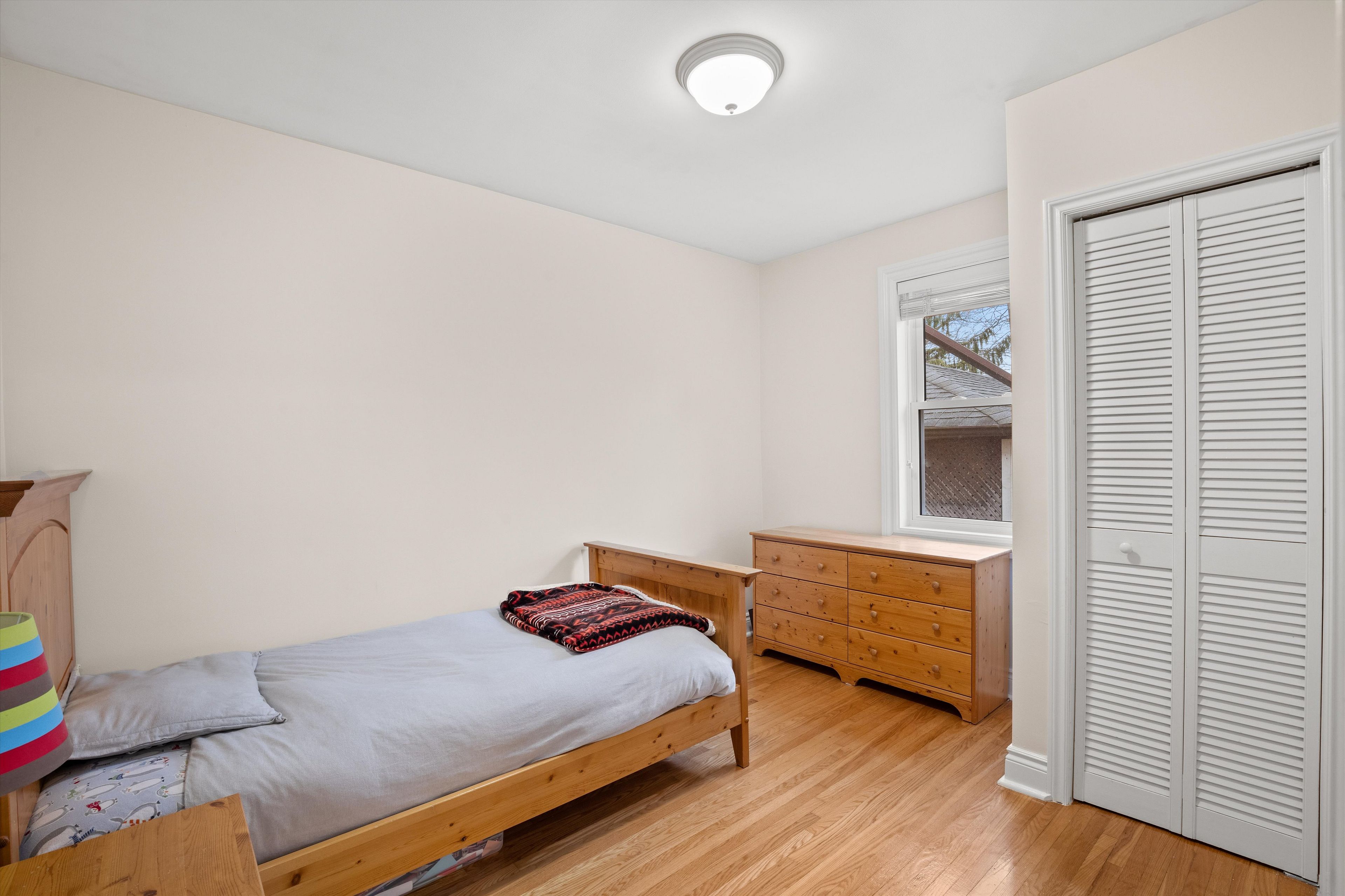 371 Hounslow Avenue