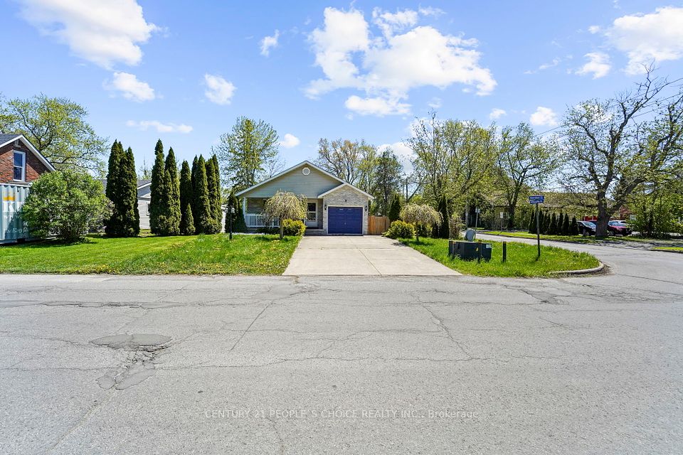 3640 Aberdeen Street, Niagara Falls, ON L2G 7X4