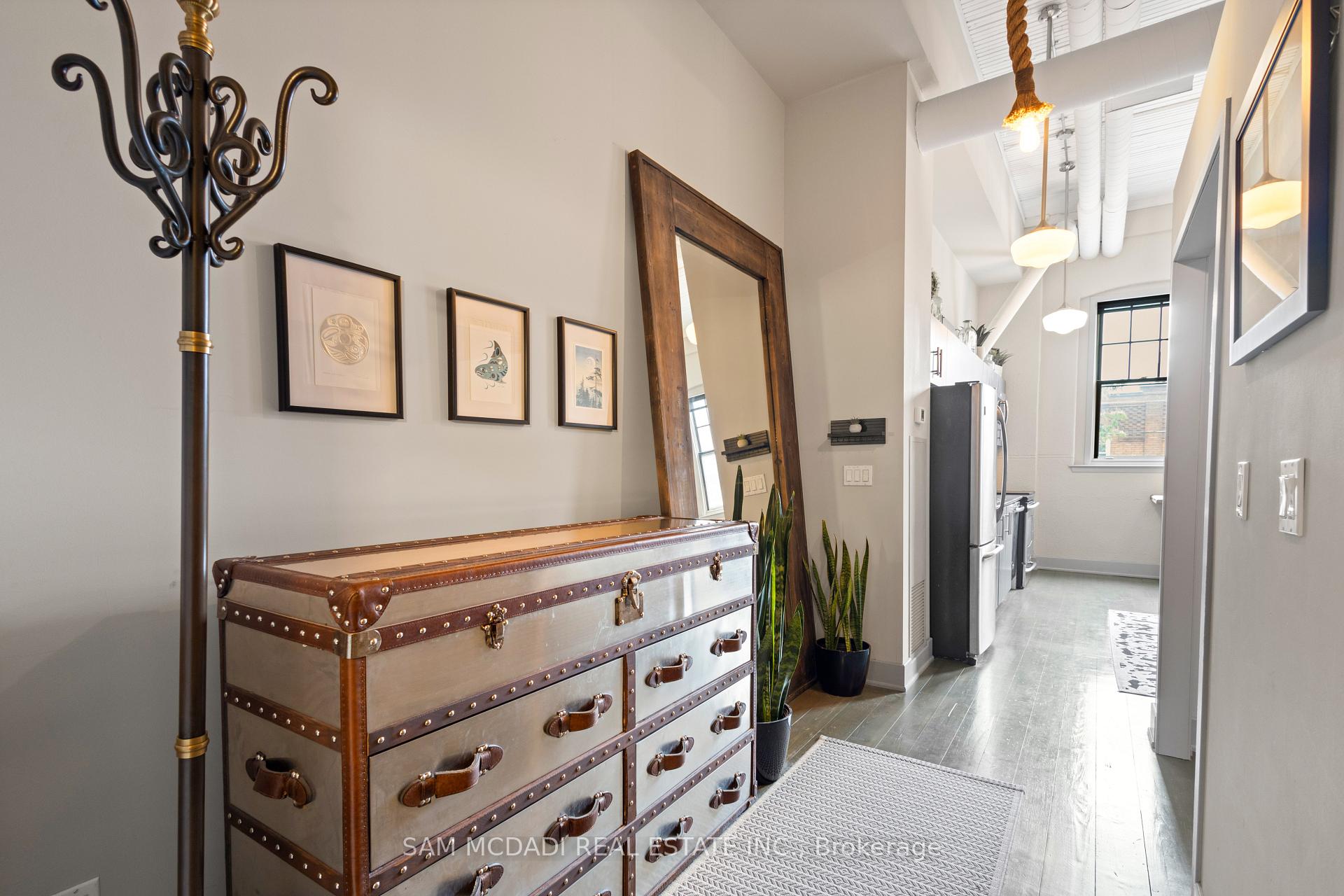 1 Bedroom Condo at 183 Dovercourt, Toronto For sale
