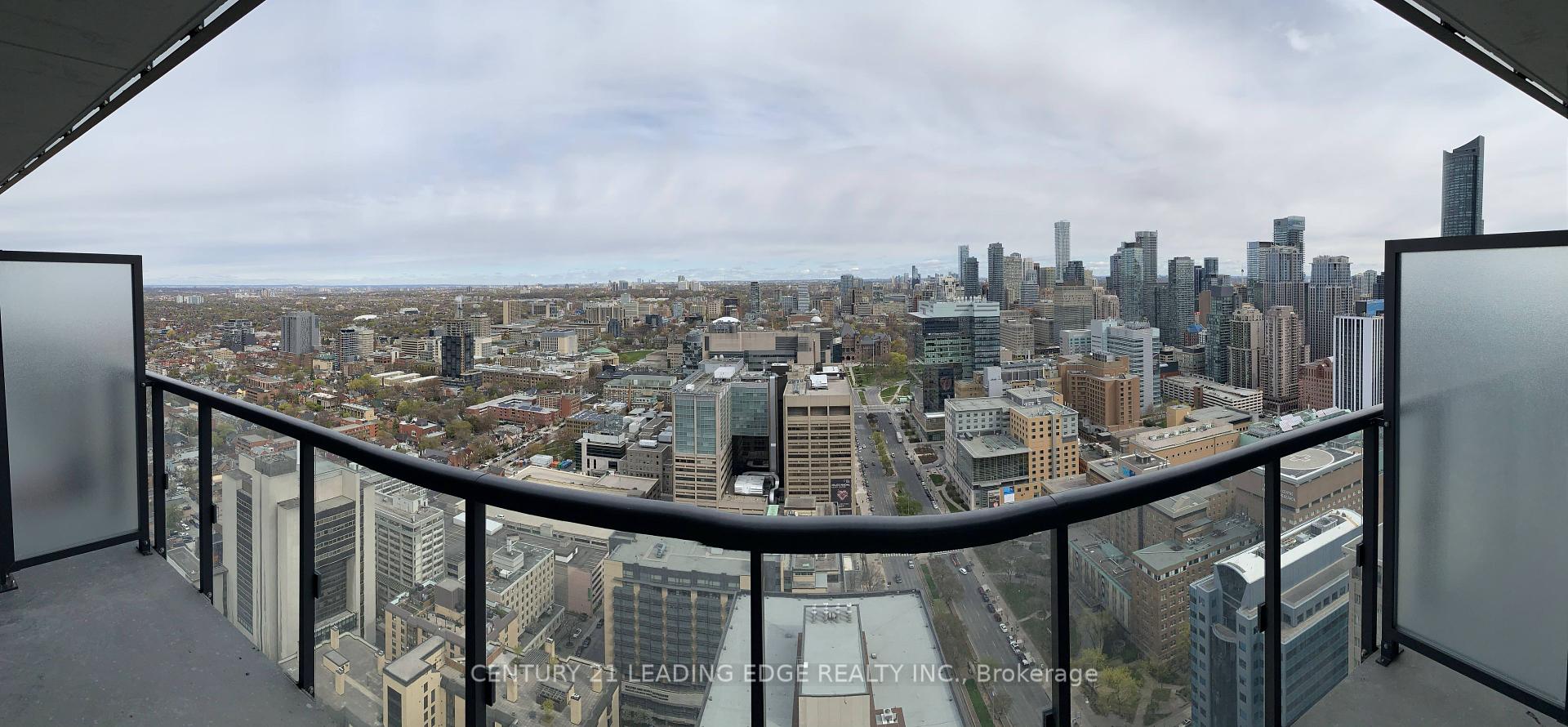 2 Bedrooms Condo at 488 University, Toronto For sale