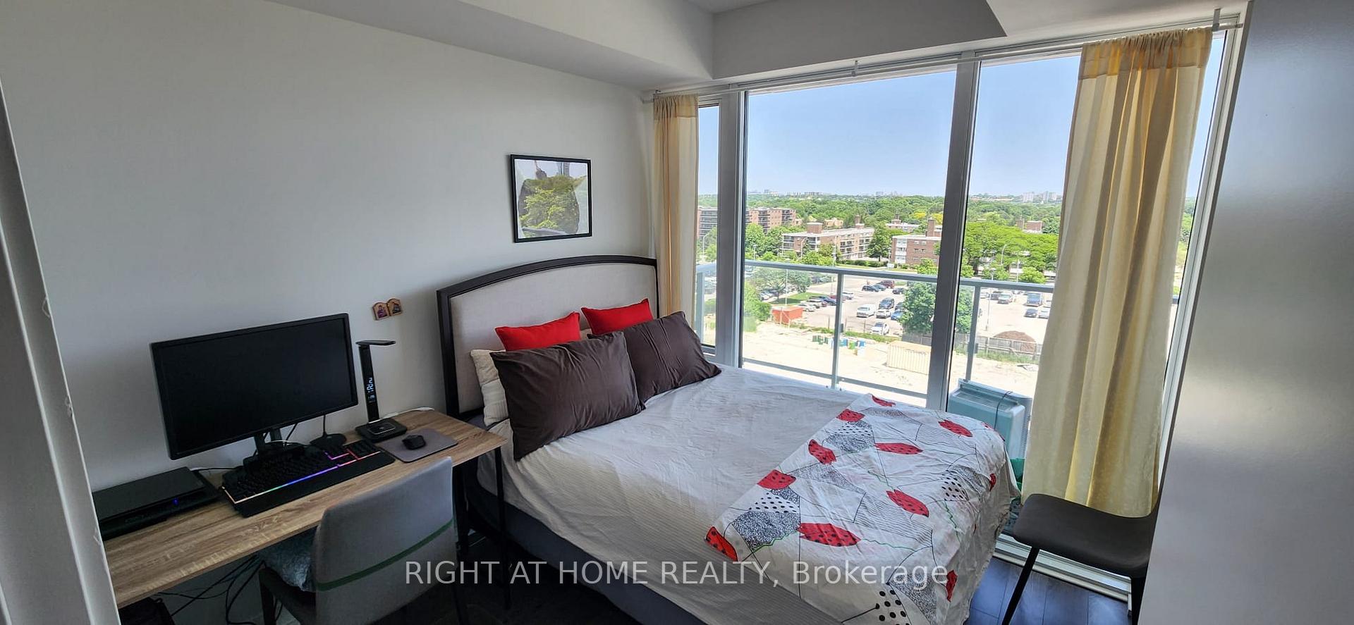 3 Bedrooms Condo at 20 O’Neill, Toronto For sale
