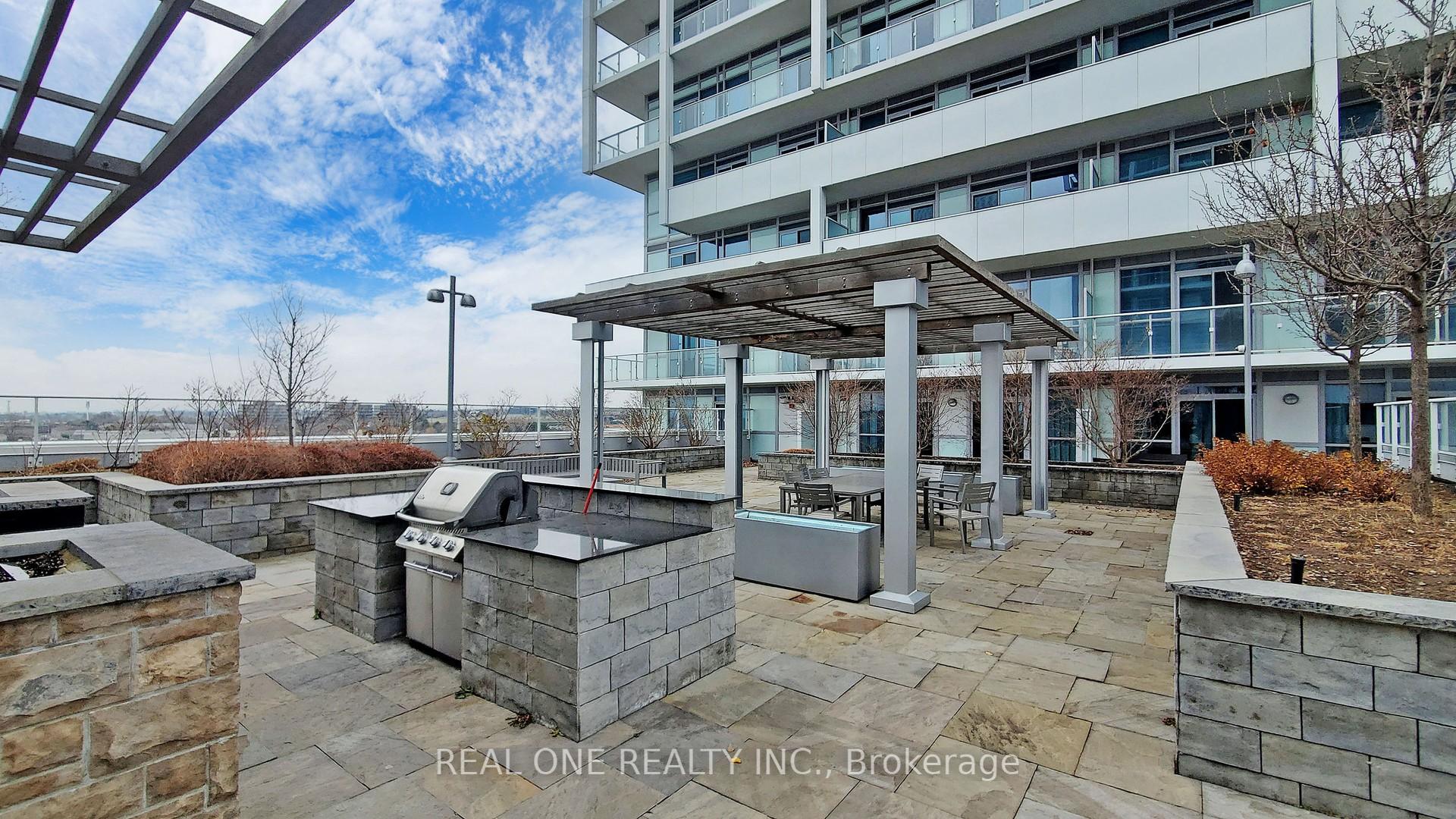 1 Bedroom Condo at 55 SPEERS, Oakville For sale