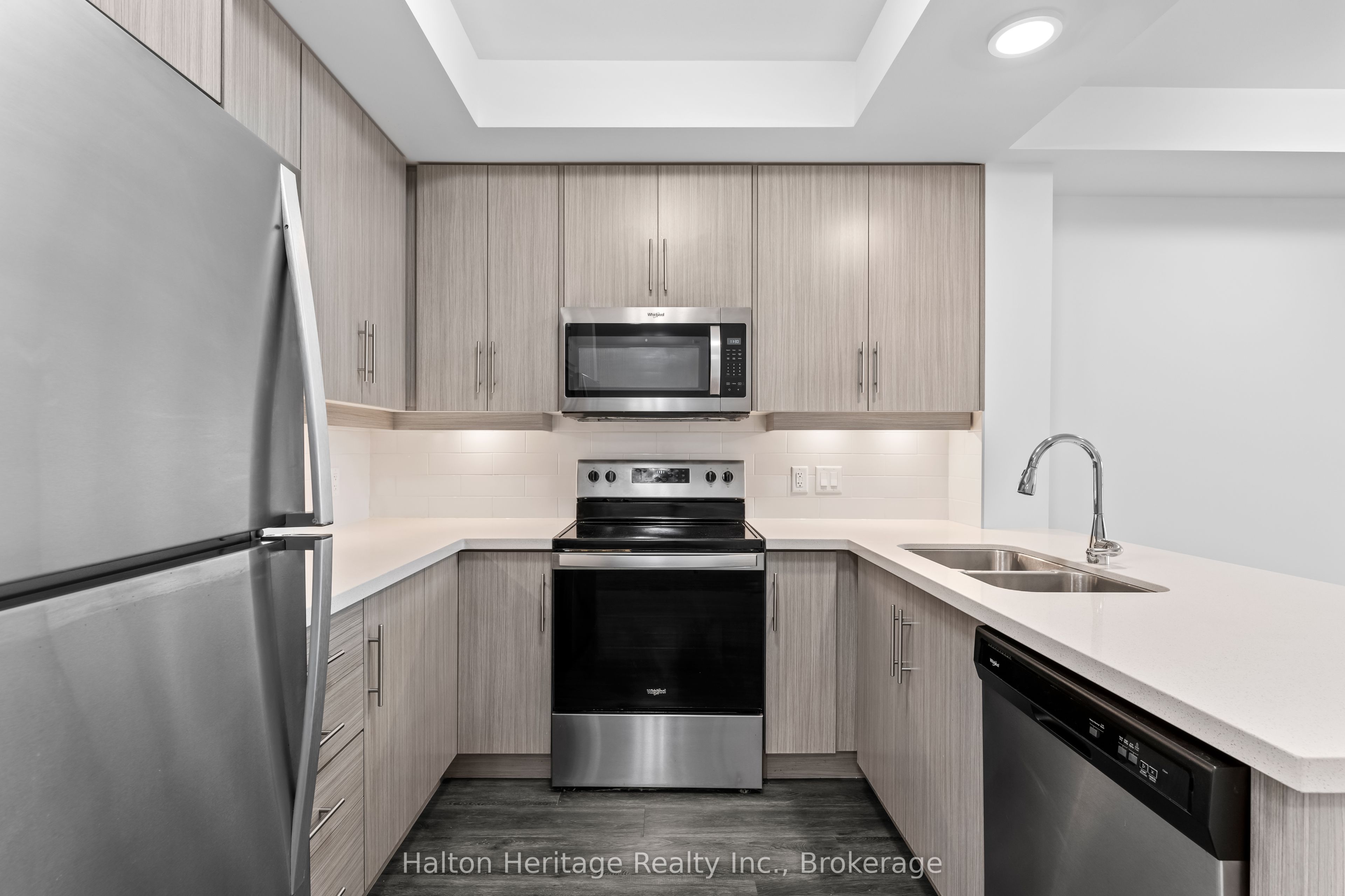 30 Hamilton Street S, #503