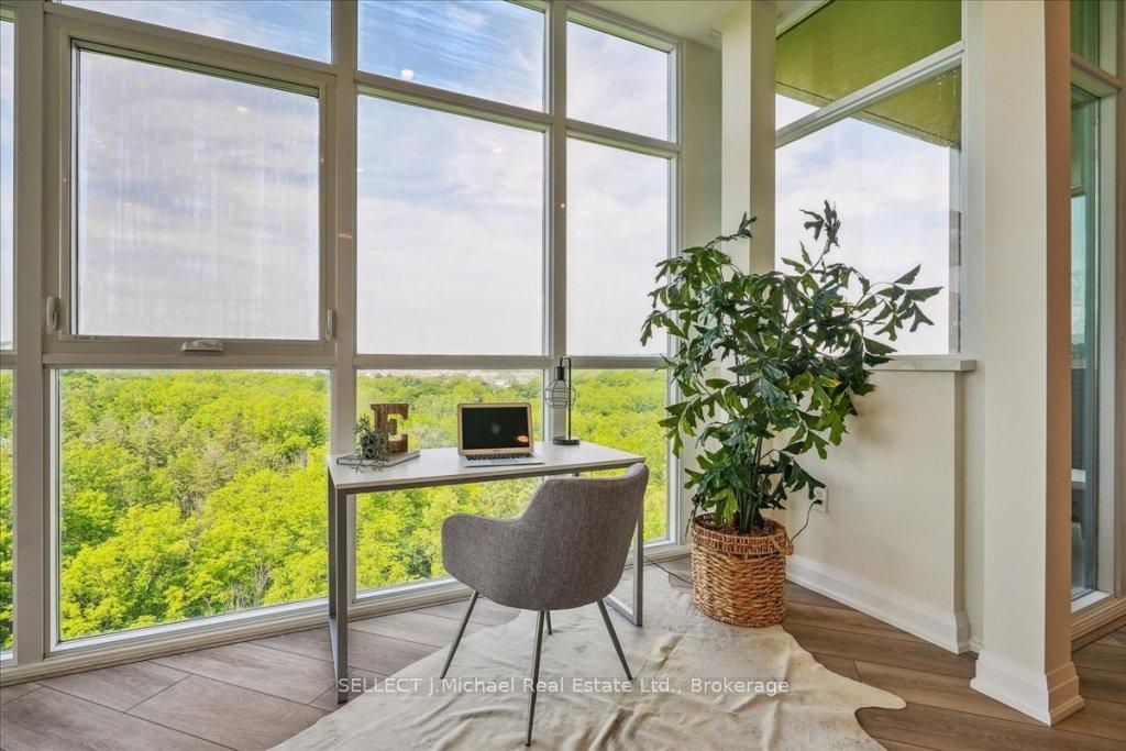 2 Bedrooms Condo at 2750 KING,  Hamilton For sale