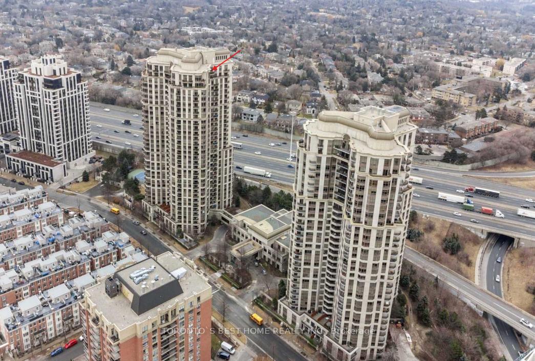 3 Bedrooms Condo at 80 Harrison Garden,  Toronto For sale