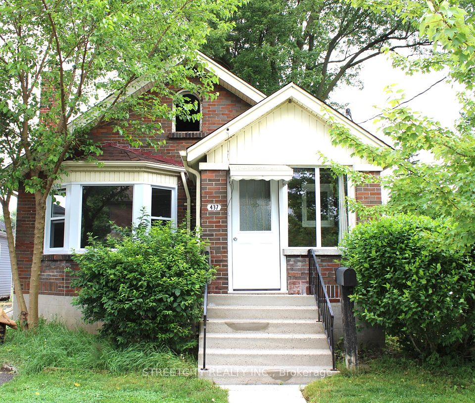 437 Charlotte