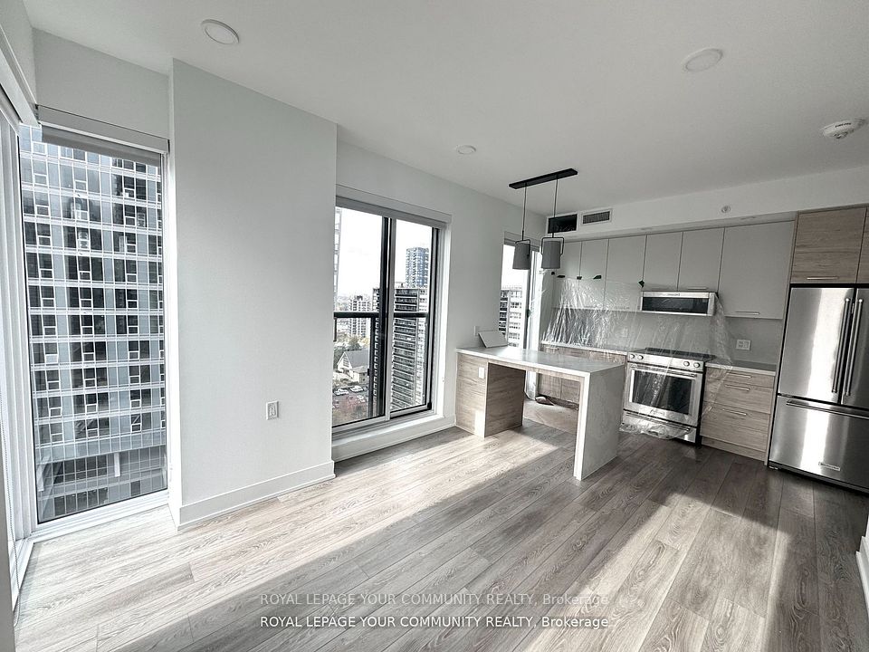 200 Redpath Avenue