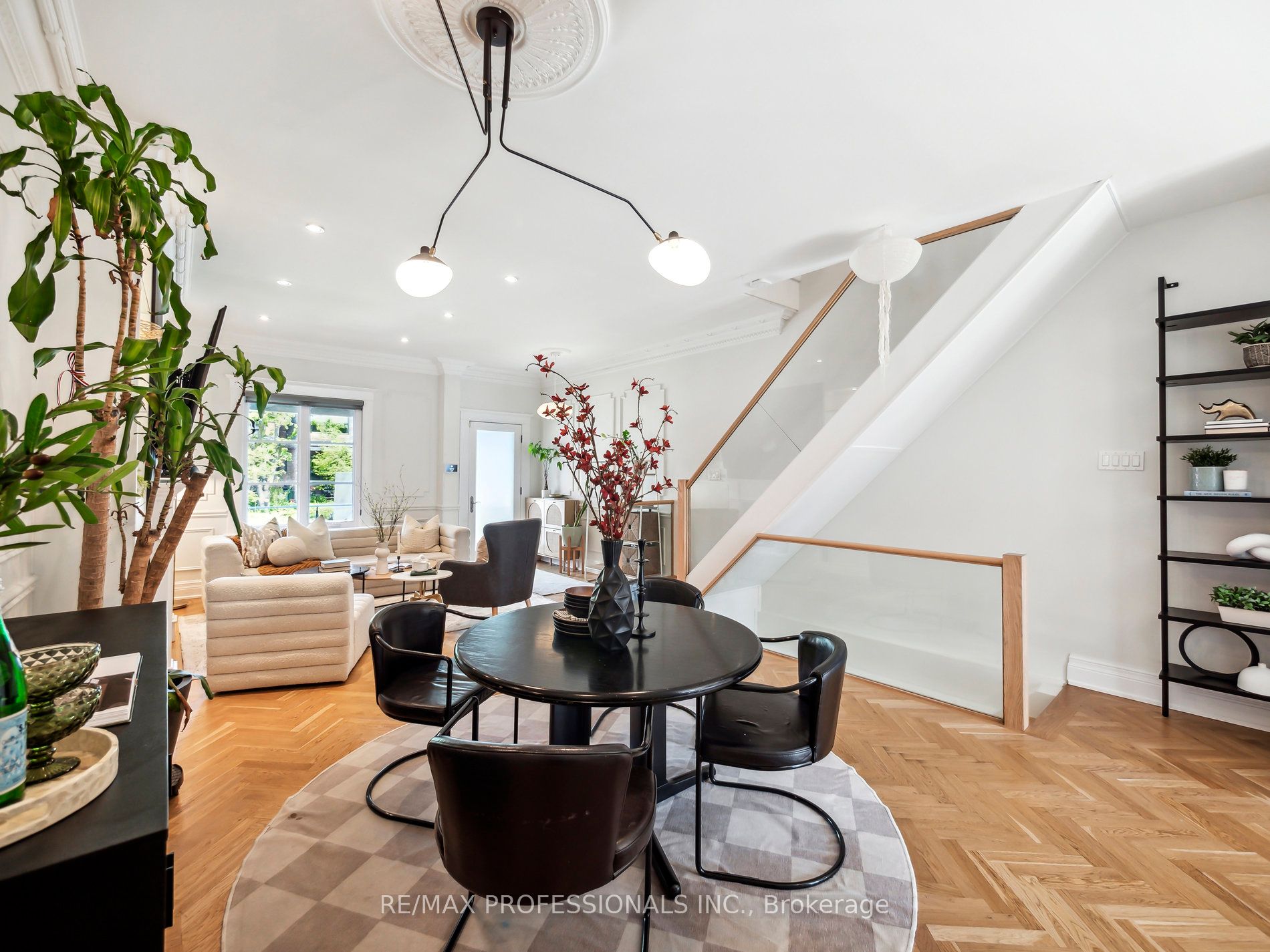 137 Galley Avenue