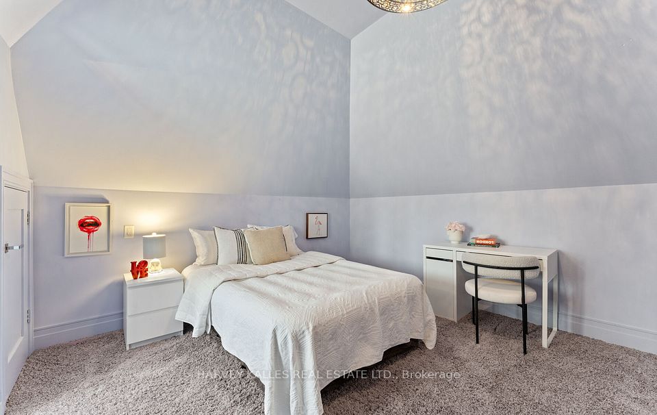 7 Dunloe Road