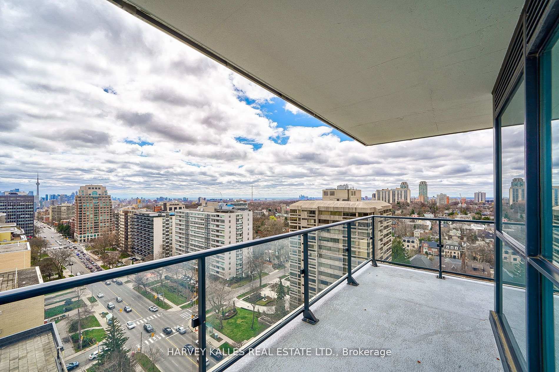 609 Avenue Road 1604