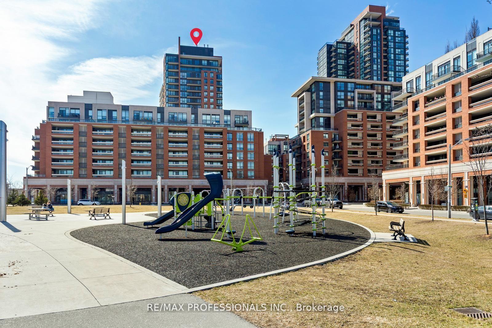 2 Bedrooms Condo at 800 Lawrence,  Toronto For sale