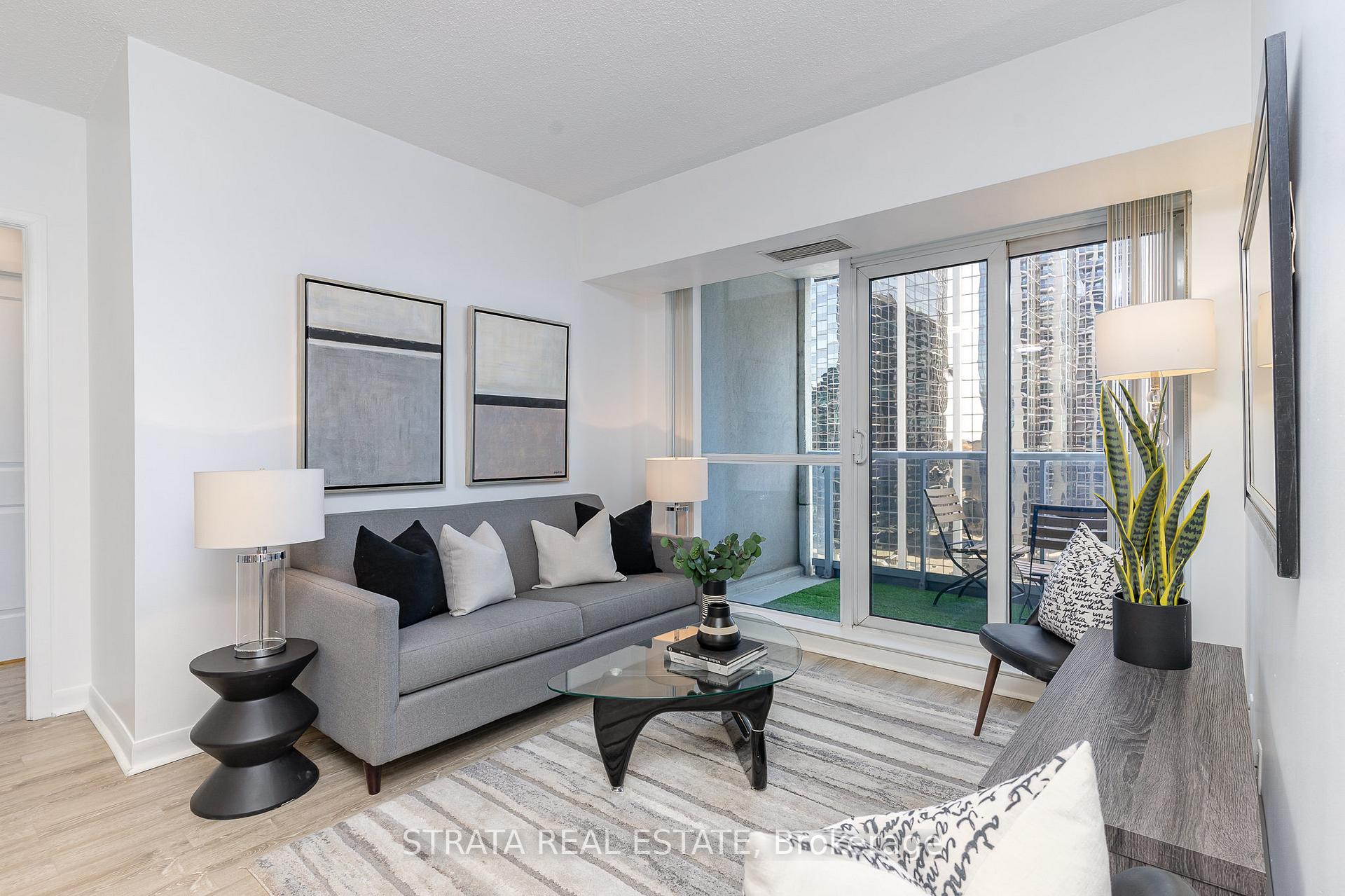 3 Bedrooms Condo at 4978 Yonge, Toronto For sale