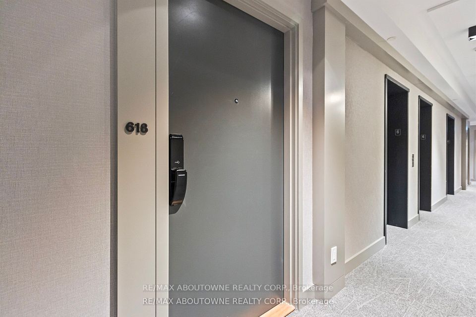 #618 - 335 Wheat Boom Drive, Oakville, ON L6H 7Y1