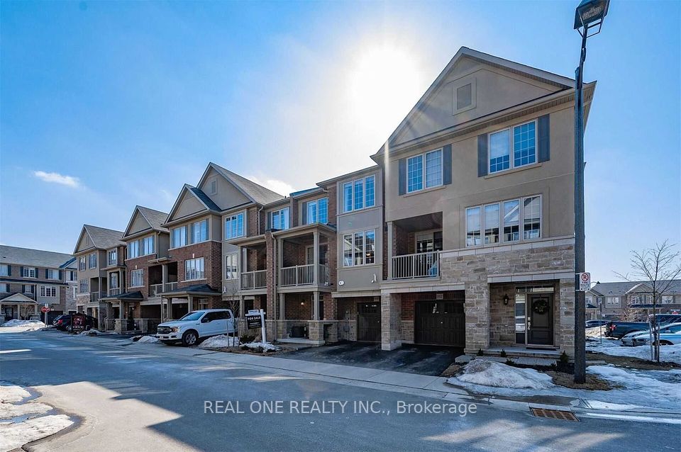 3110 Cornell Common