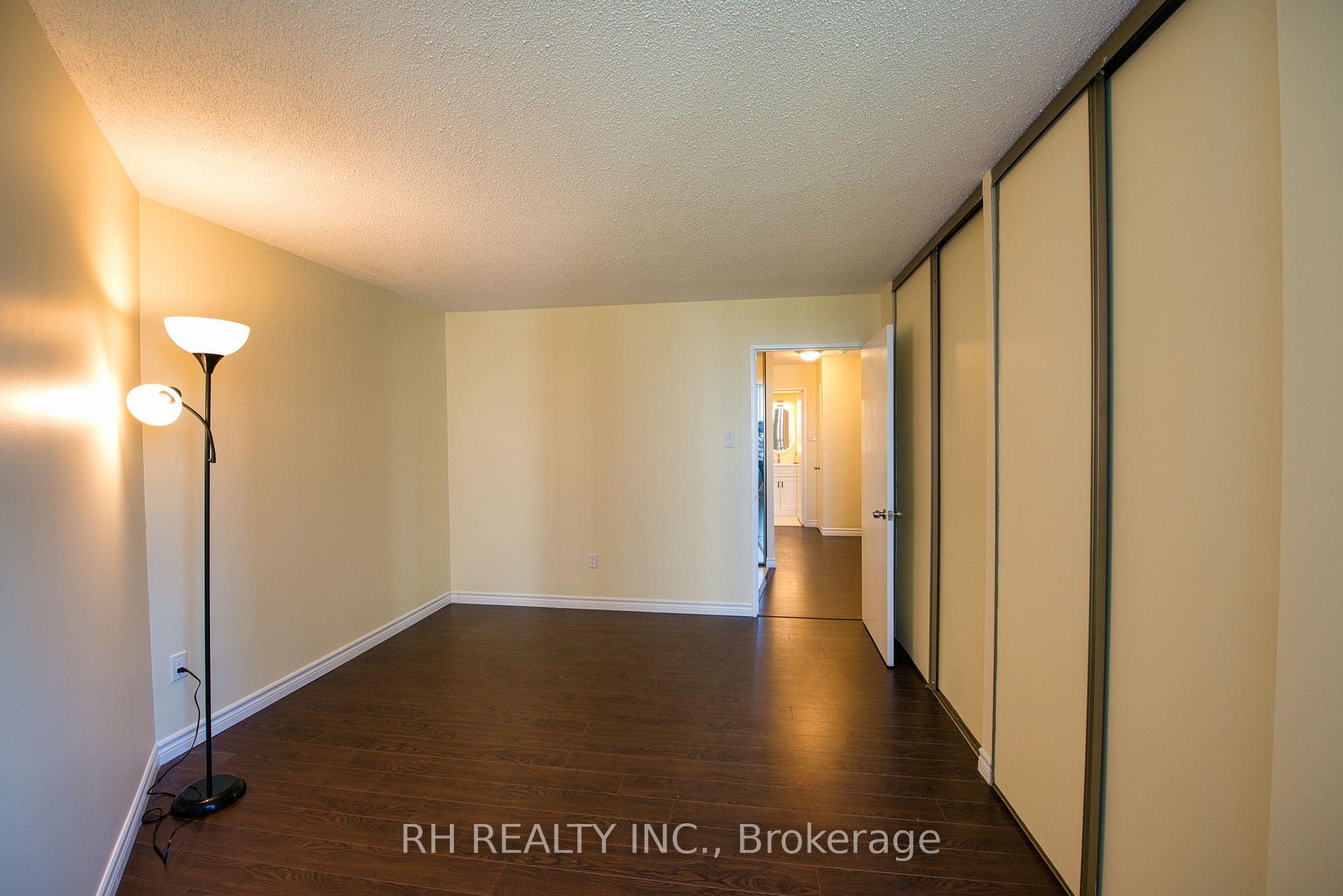 3 Bedrooms Condo at 300 Alton Towers, Toronto For sale