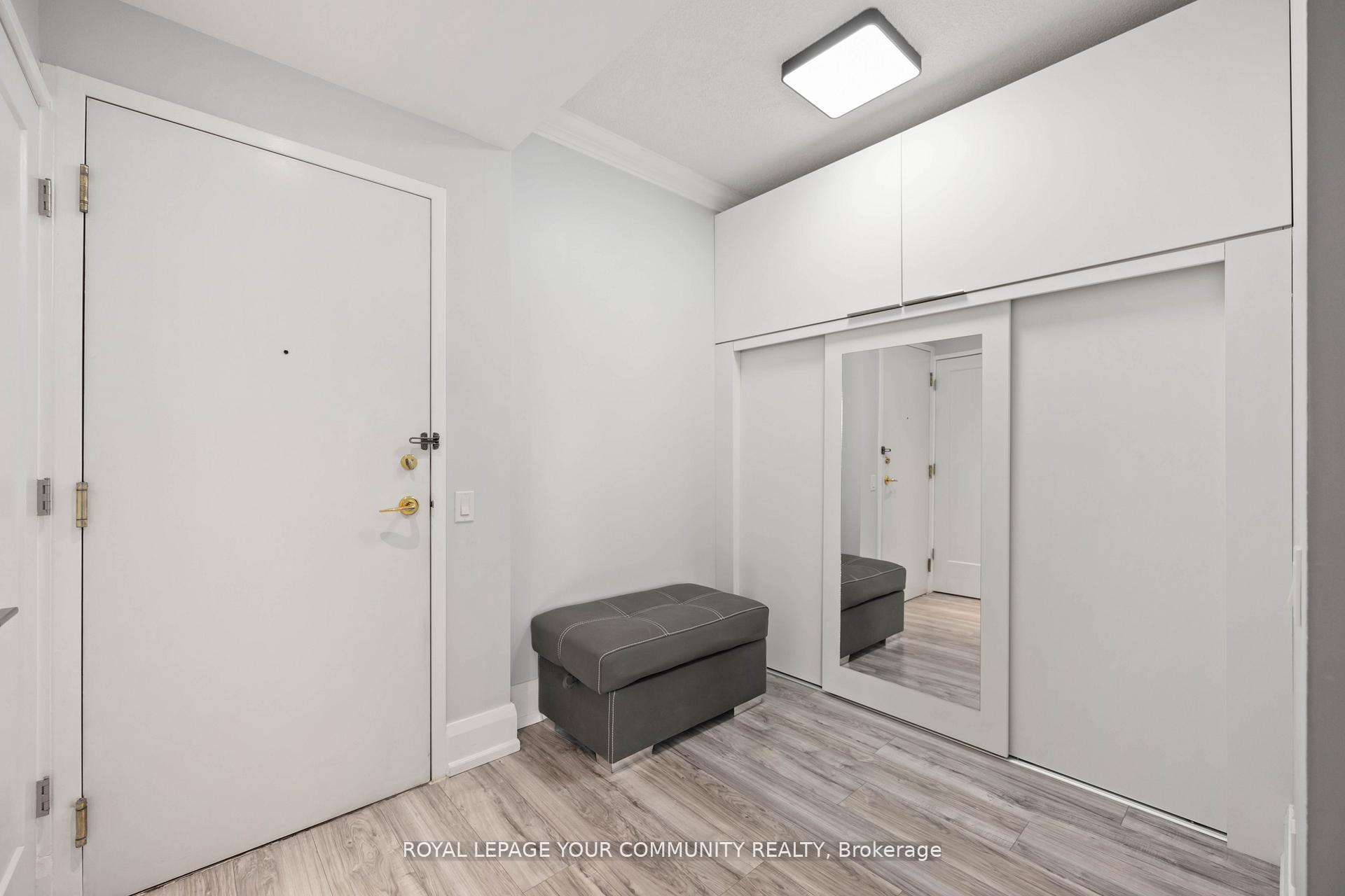 2 Bedrooms Condo at 5 Northtown, Toronto For sale