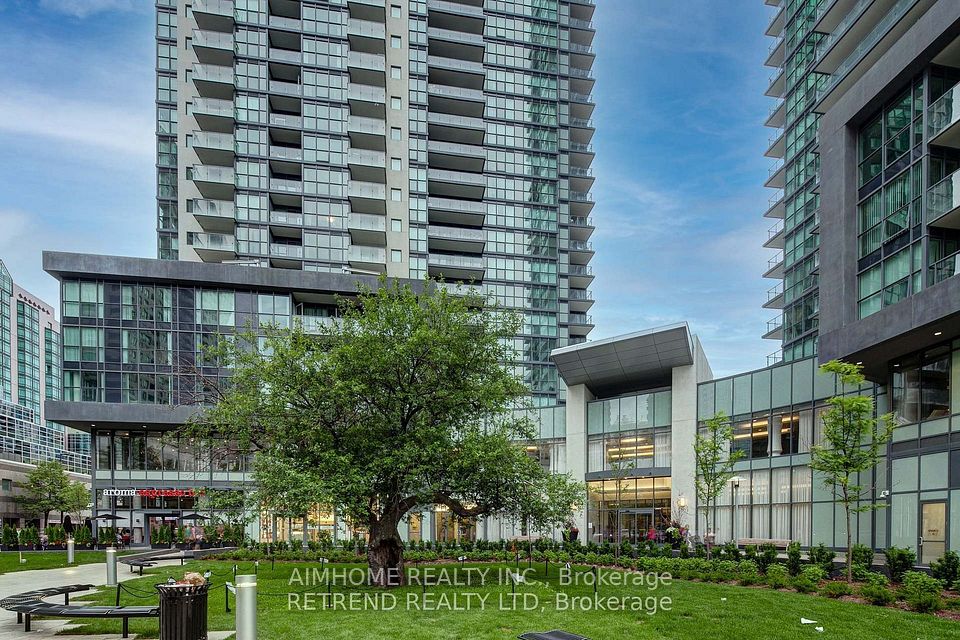 5168 YONGE