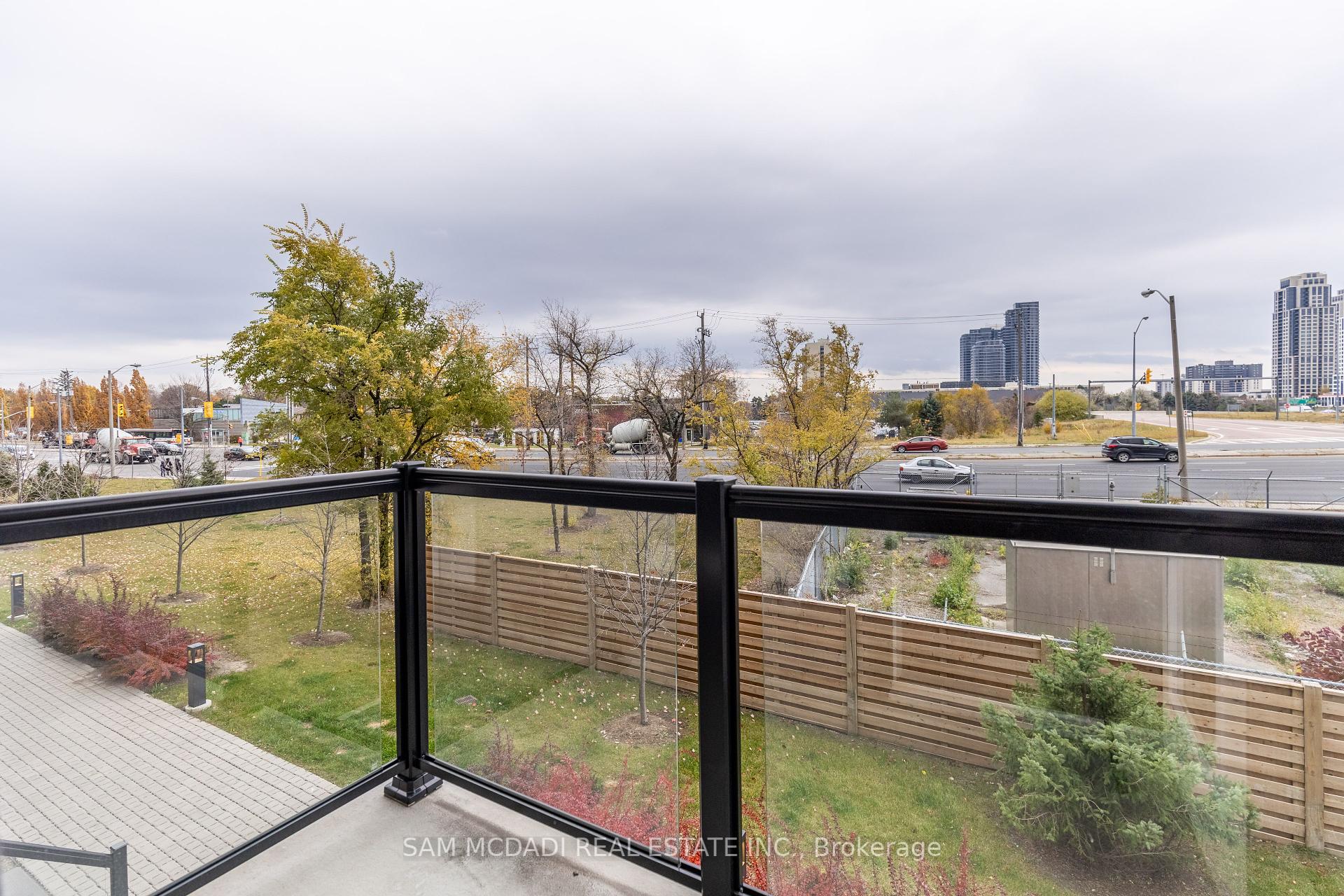 1 Bedroom Condo at 402 The East Mall,  Toronto For sale