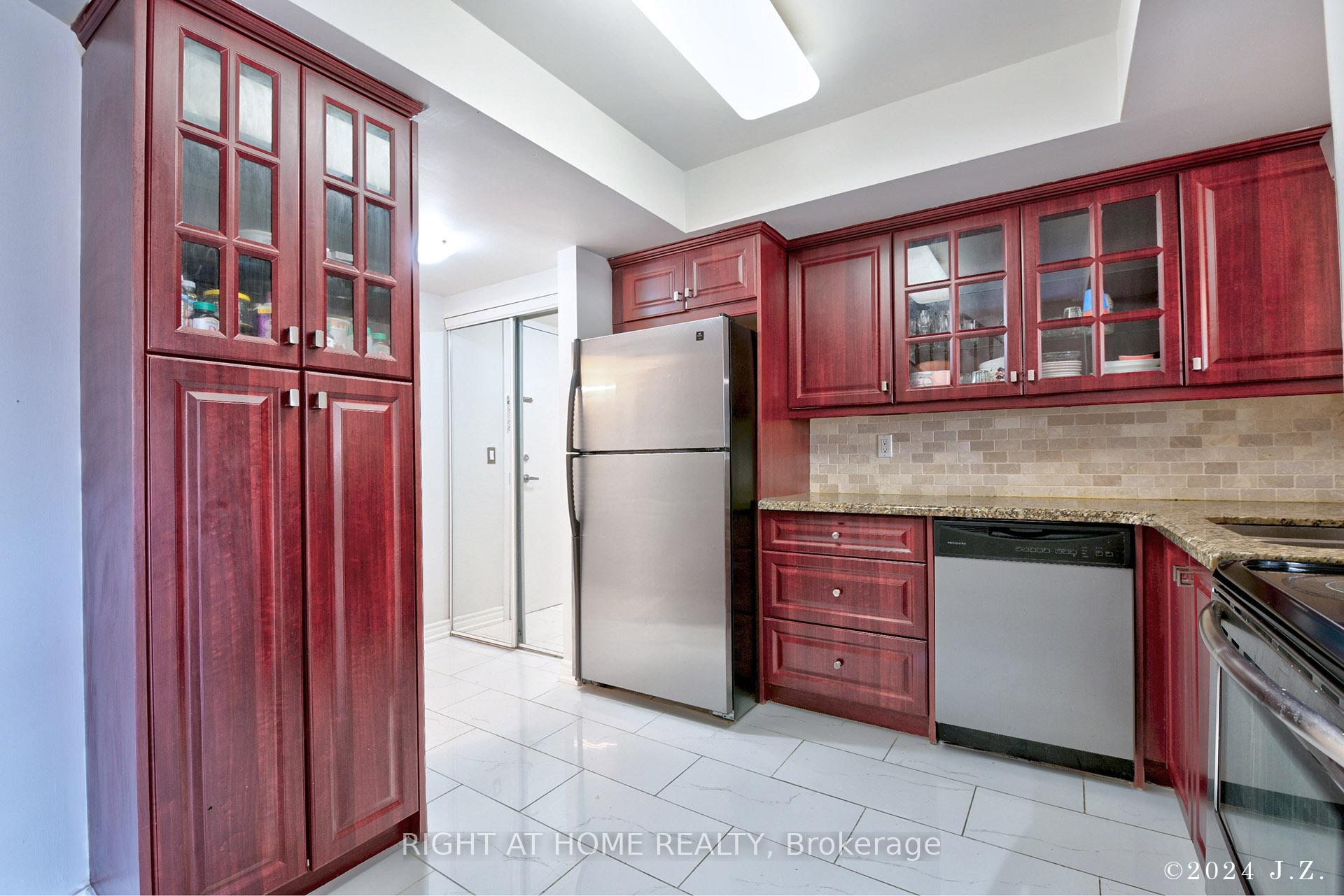 3 Bedrooms Condo at 1881 Mcnicoll, Toronto For sale