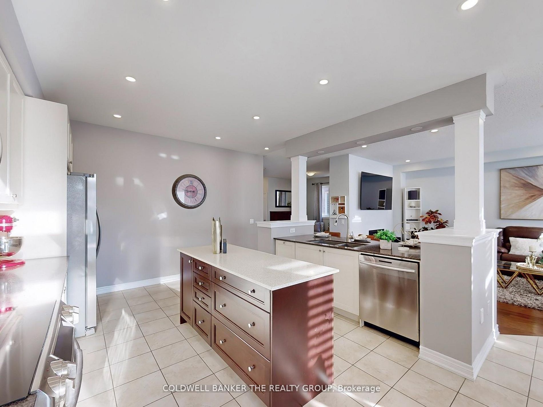 246 Bonnieglen Farm Boulevard