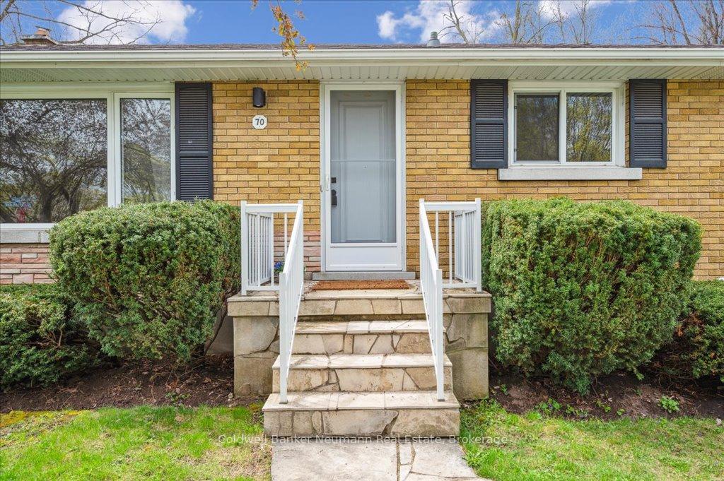 70 Freeman Avenue, Guelph, ON N1H 4T3