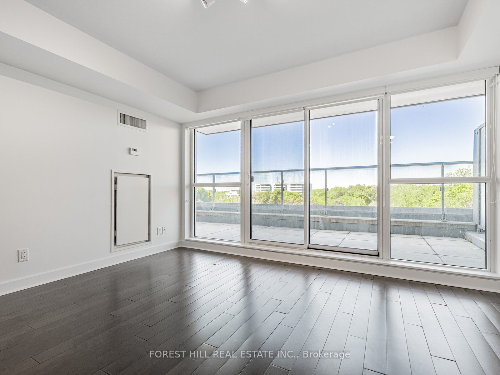 58 Orchard View Boulevard, #510