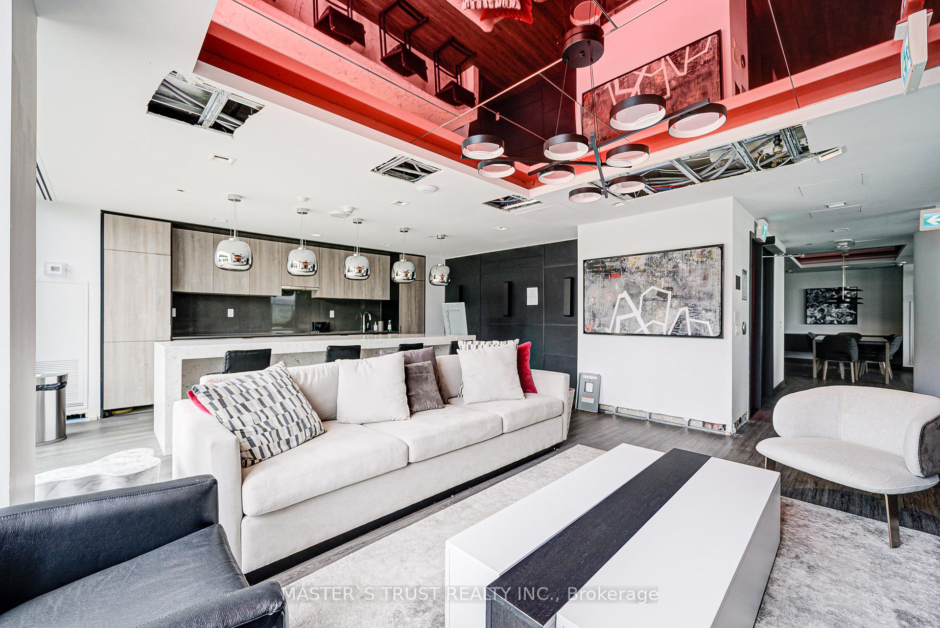 2 Bedrooms Condo at 203 College, Toronto For sale