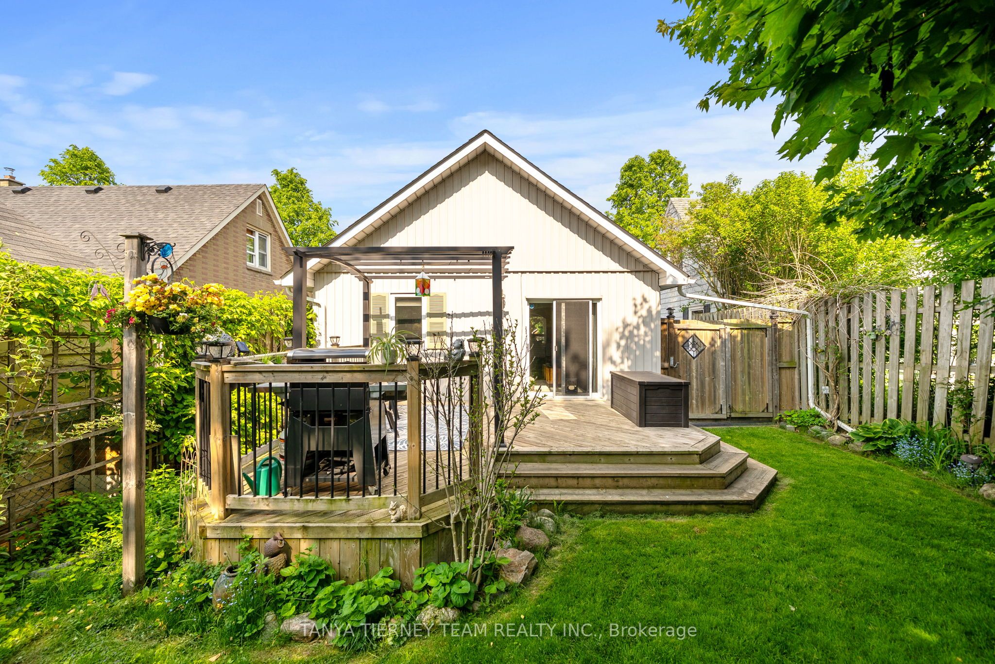 148 Warren Avenue