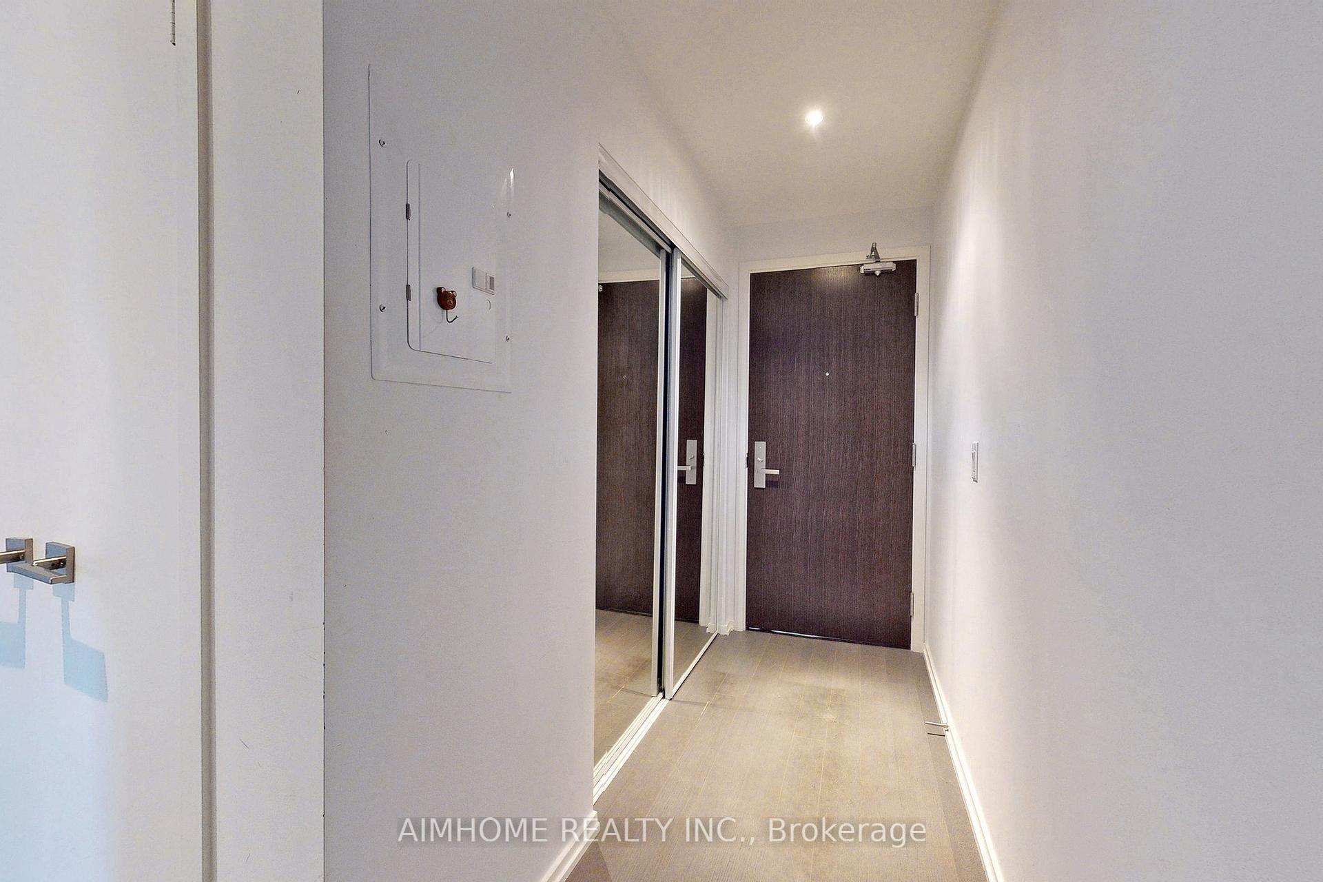 2 Bedrooms Condo at 70 temprance, Toronto For sale