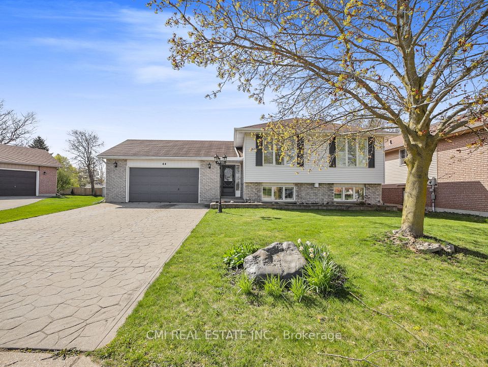 44 Windsor