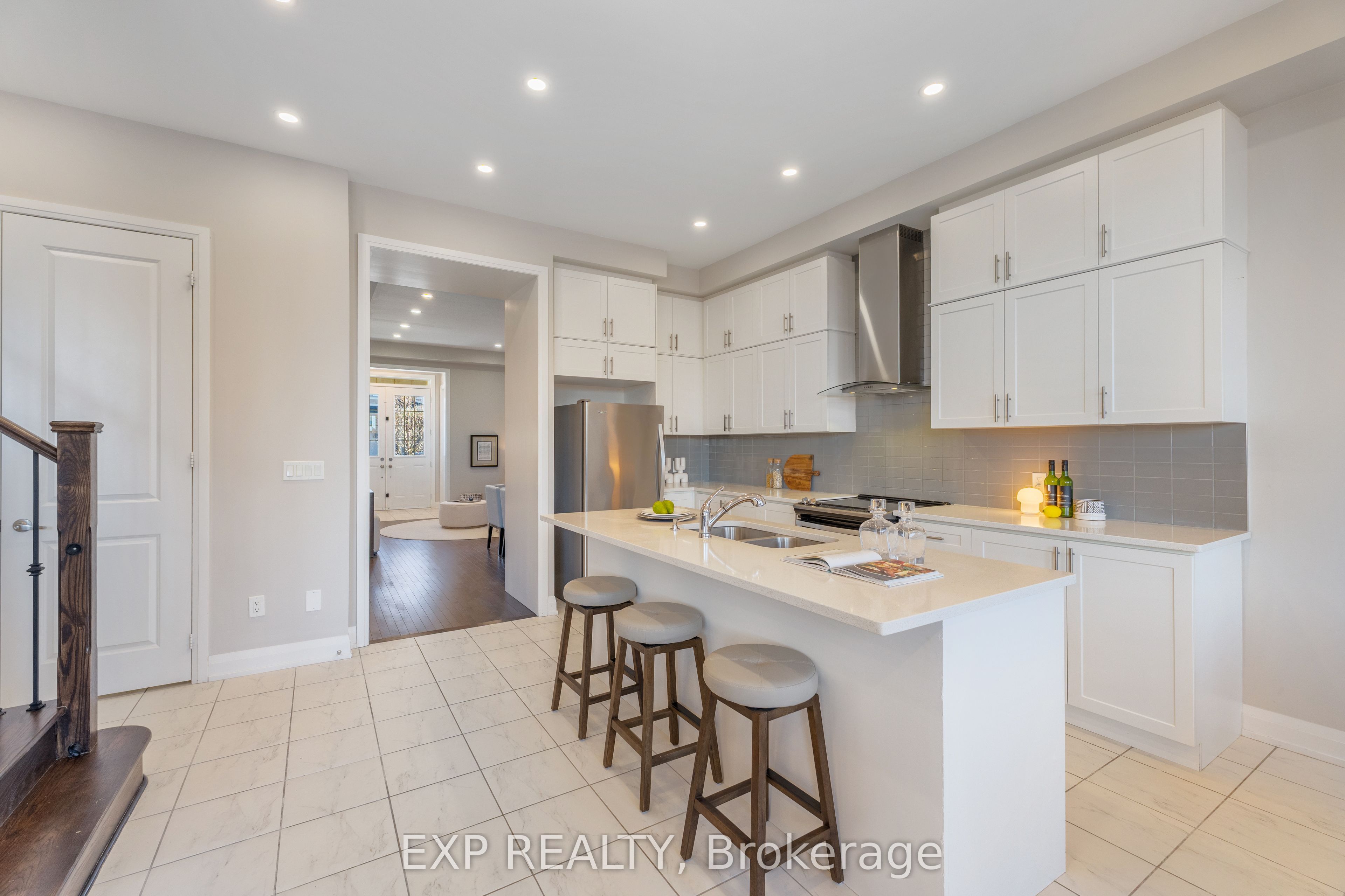 61 Frank Kelly Drive