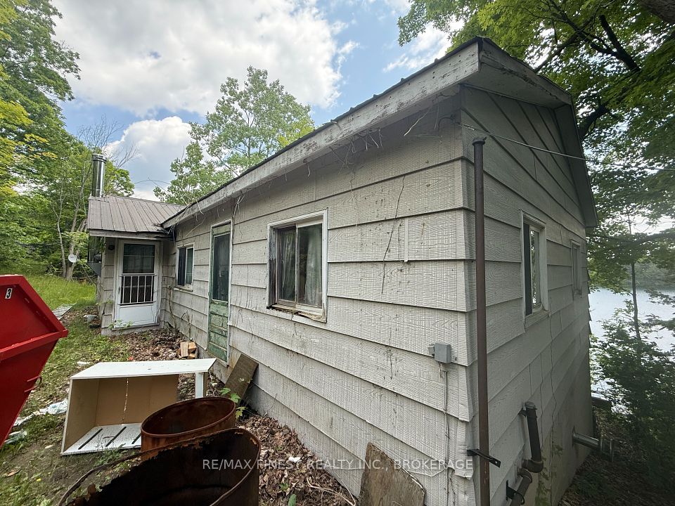 1040 Buckhorn