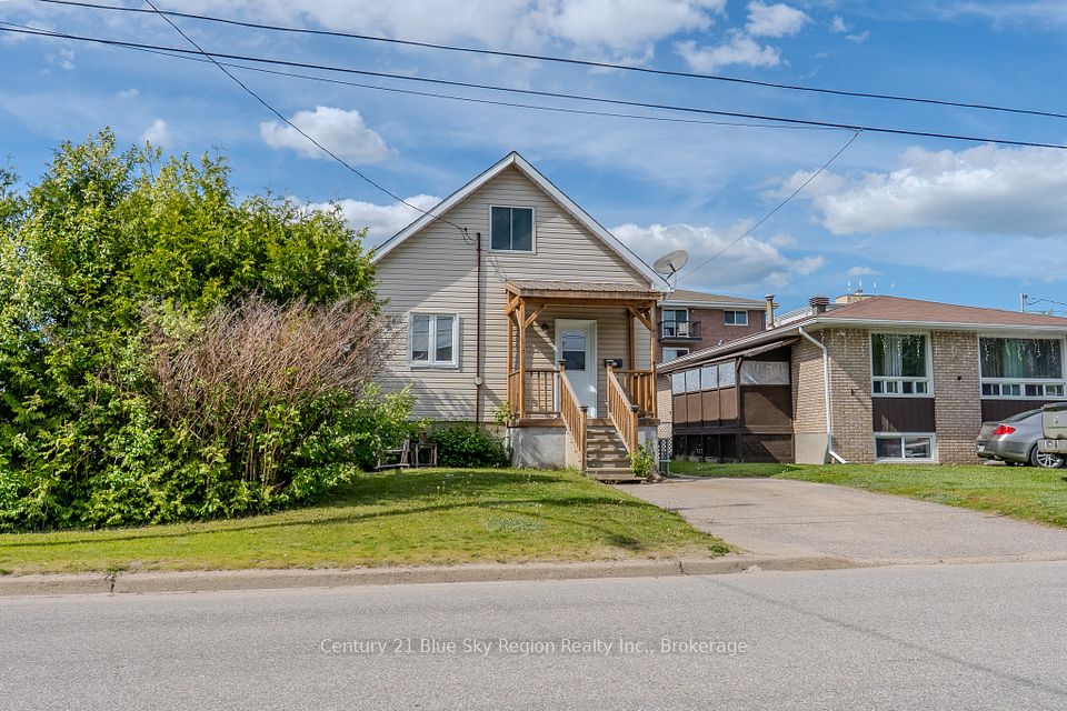 132 Norwood Avenue, North Bay, ON P1B 5E1